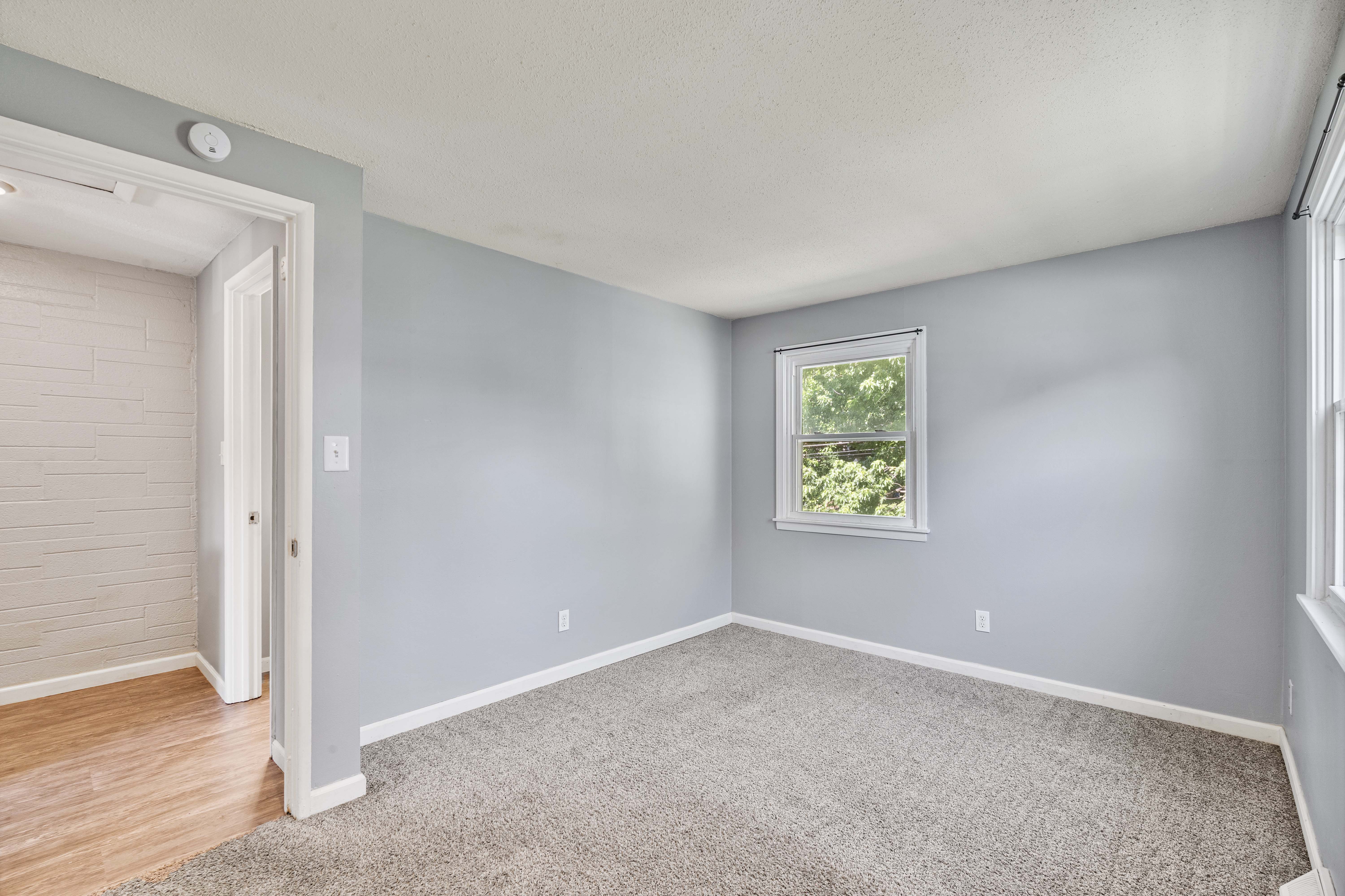 2704 Magnolia Drive, Bettendorf, IA 52722