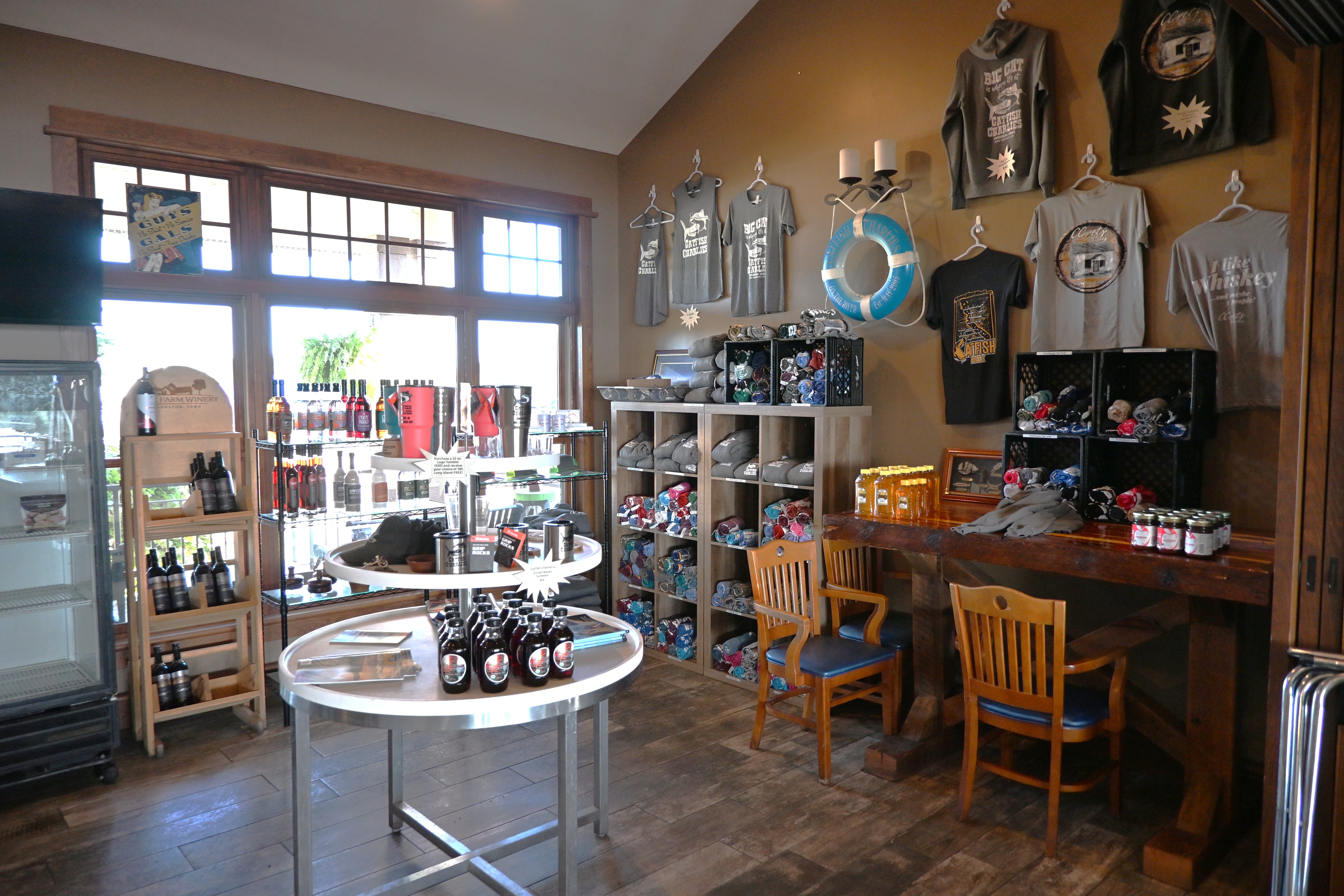 1630 East 16th Street, Dubuque, IA 52001