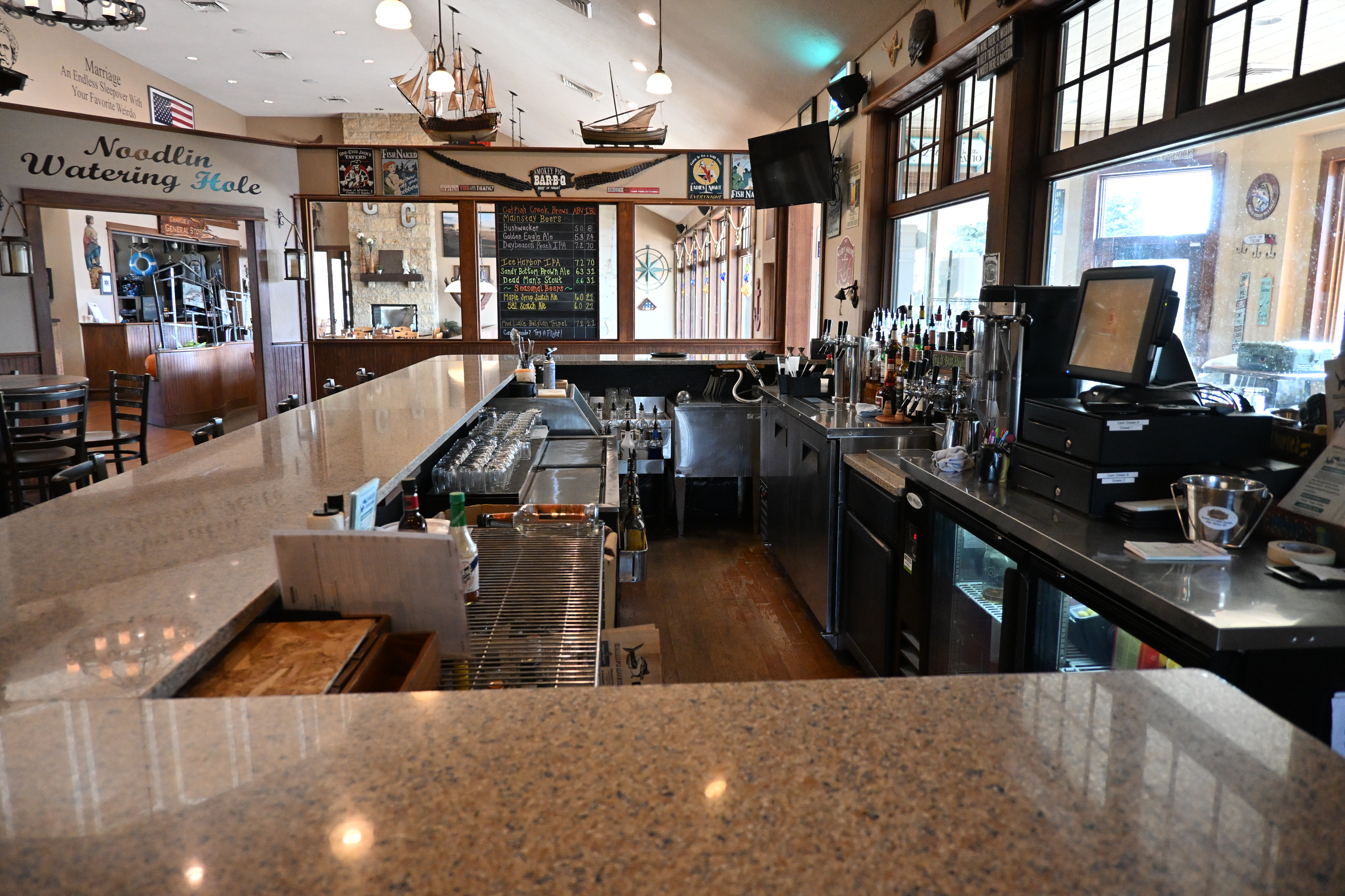 1630 East 16th Street, Dubuque, IA 52001