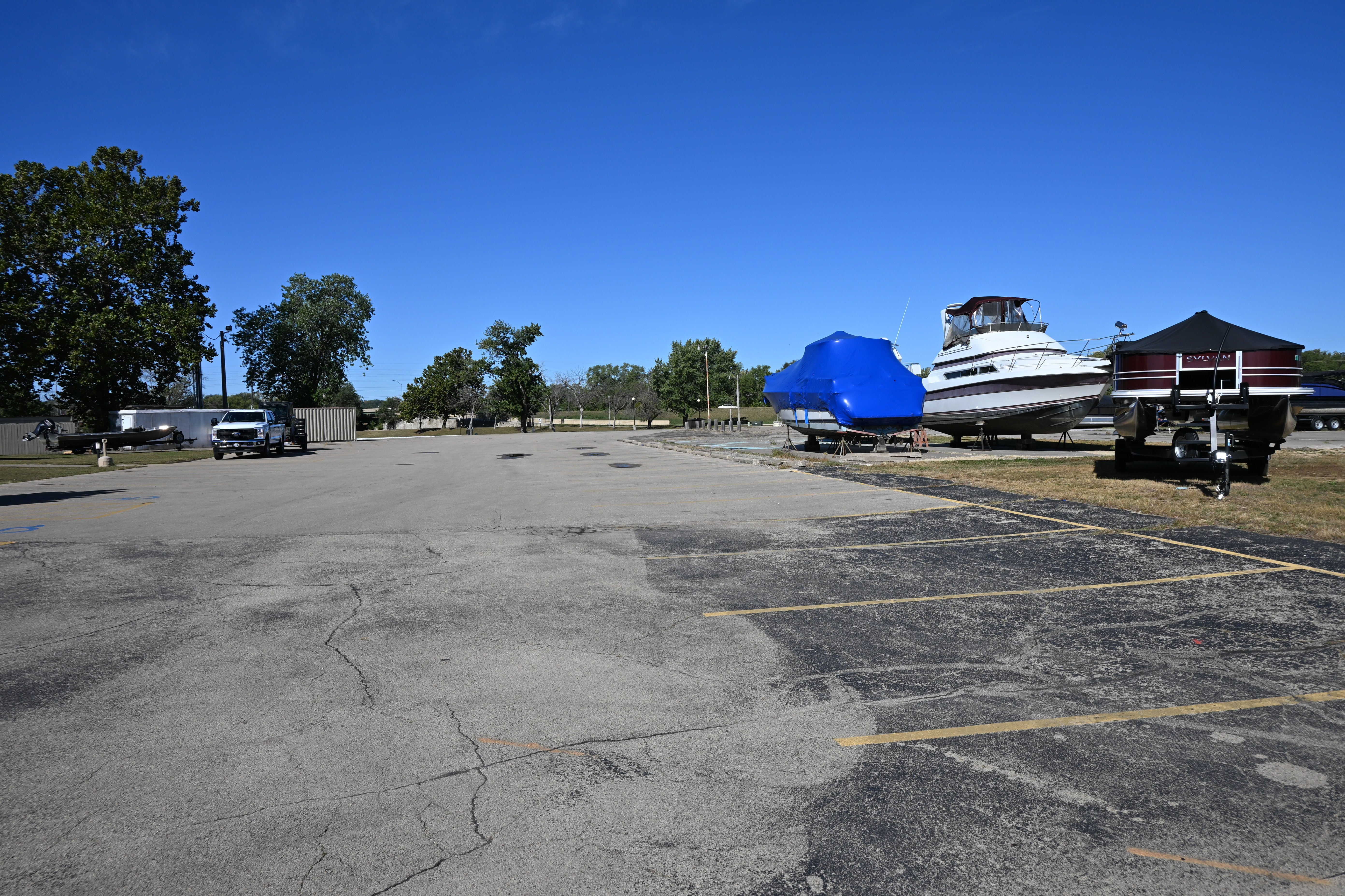 1630 East 16th Street, Dubuque, IA 52001