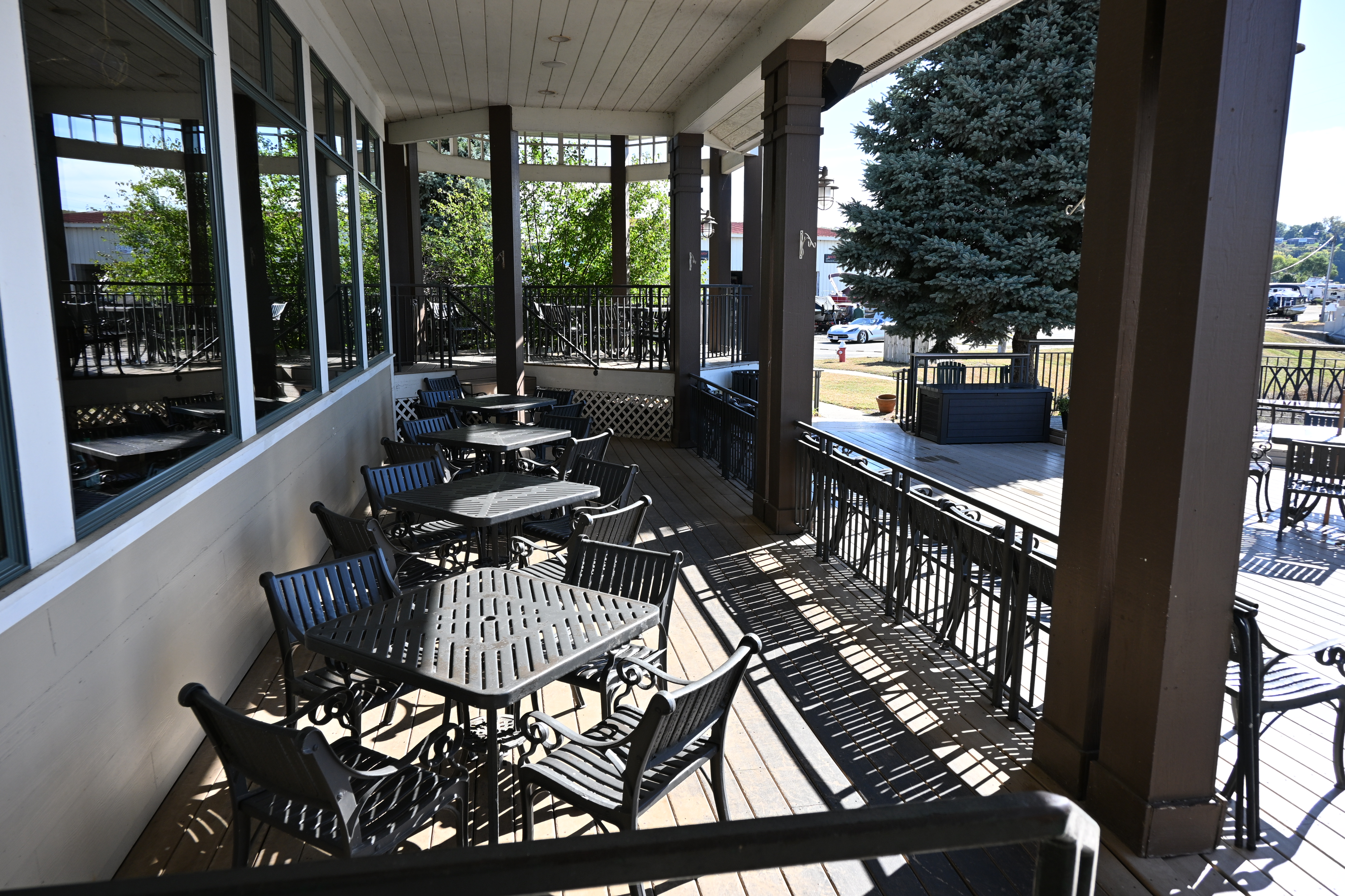 1630 East 16th Street, Dubuque, IA 52001