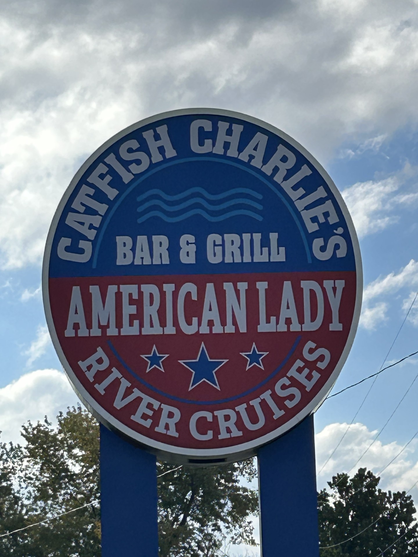 1630 East 16th Street, Dubuque, IA 52001