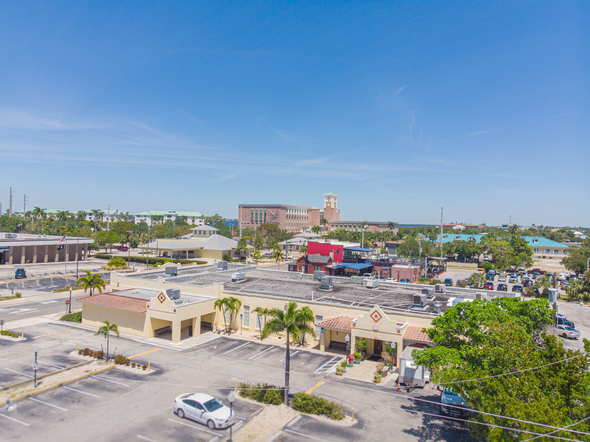 121 East Marion Avenue, Punta Gorda, FL 33950