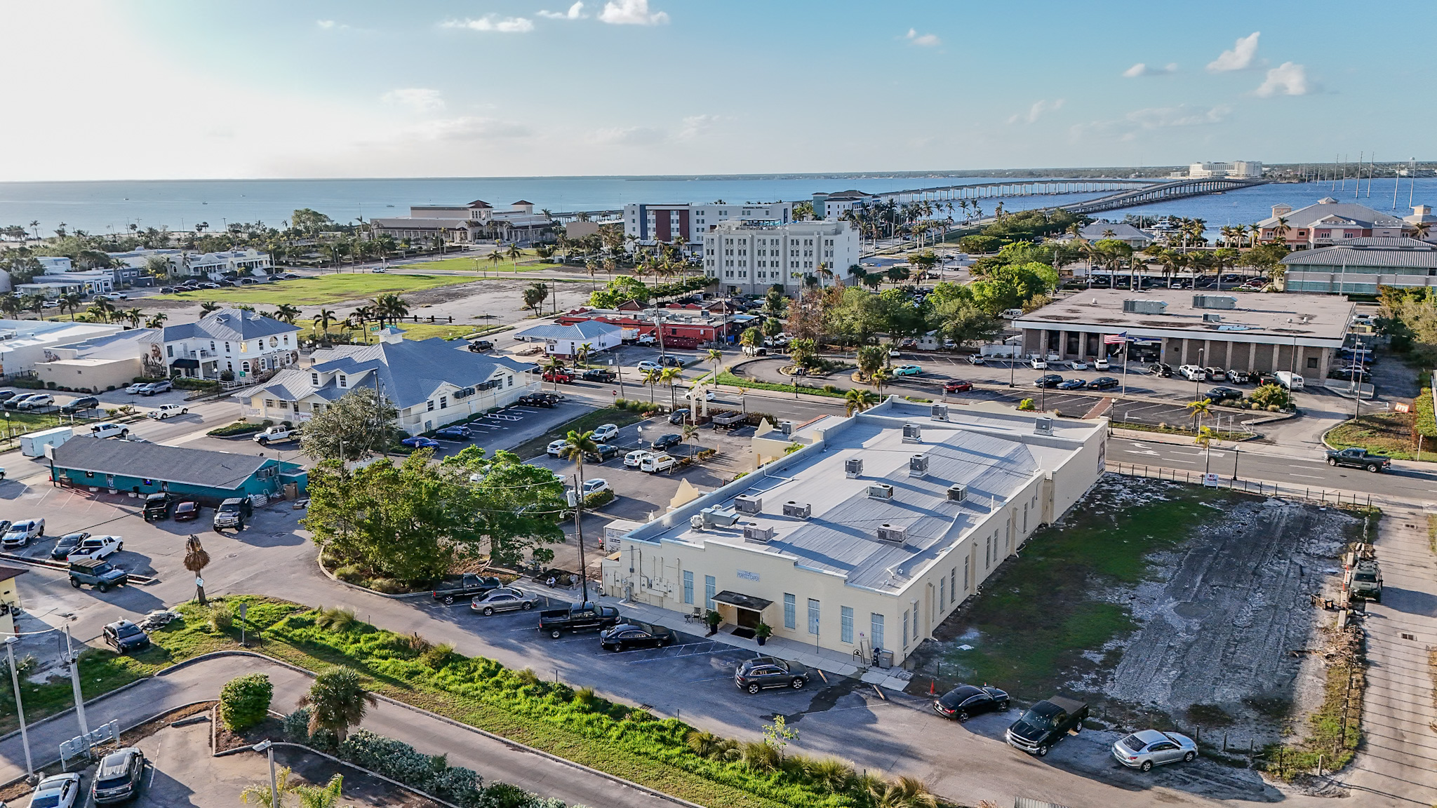 121 East Marion Avenue, Punta Gorda, FL 33950