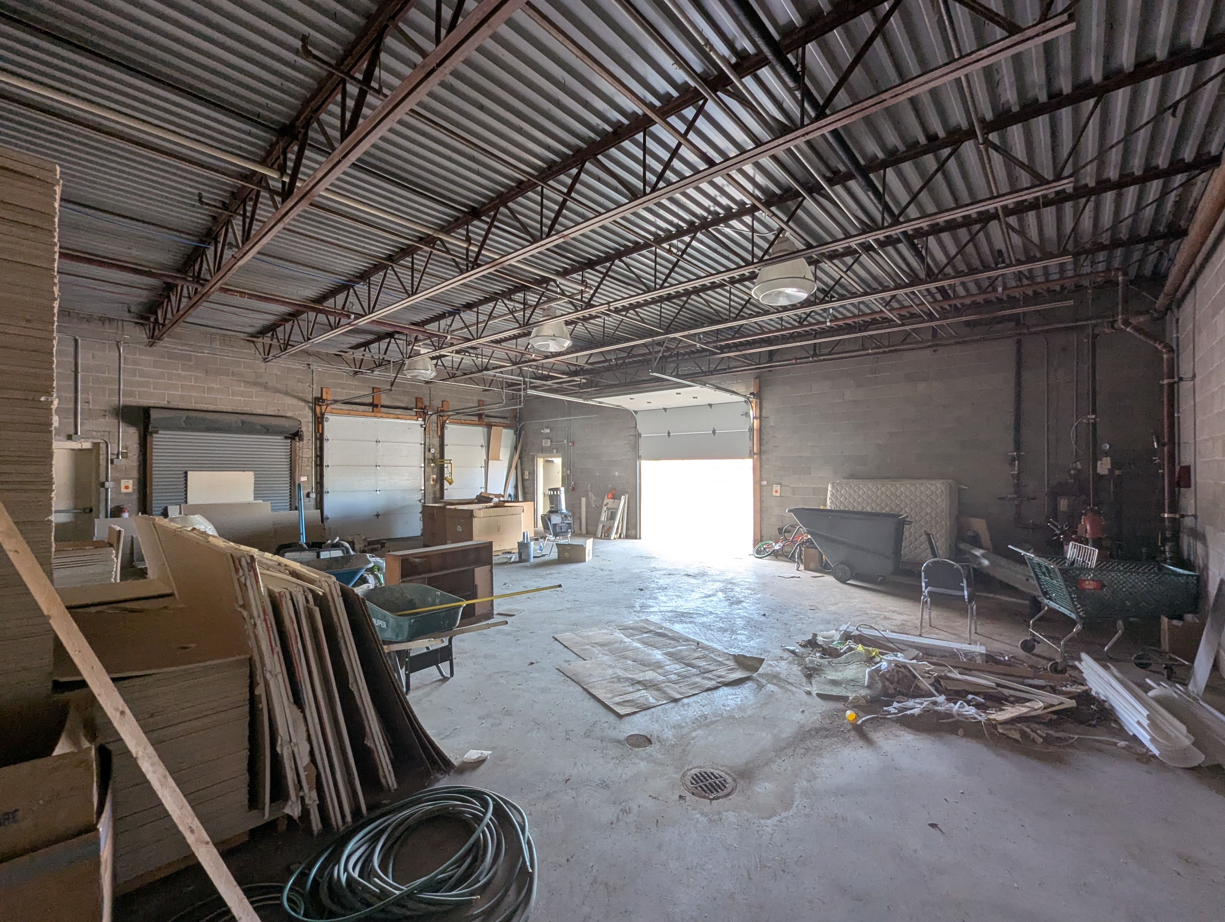 3245 Court St, 3245 Court Street, Pekin, IL 61554