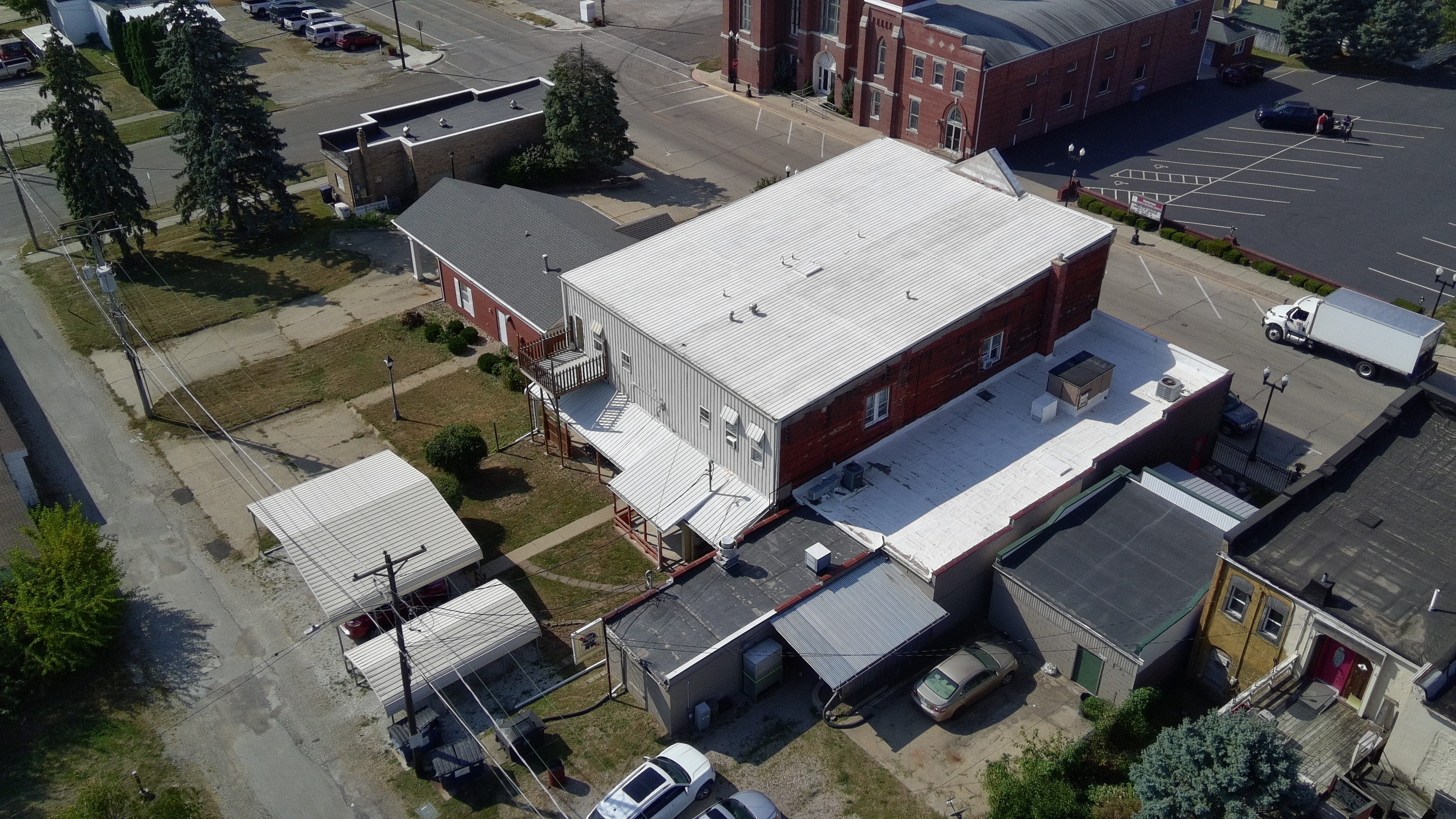 412 & 414 S Locust St, 412 South Locust Street, Delavan, IL 61734