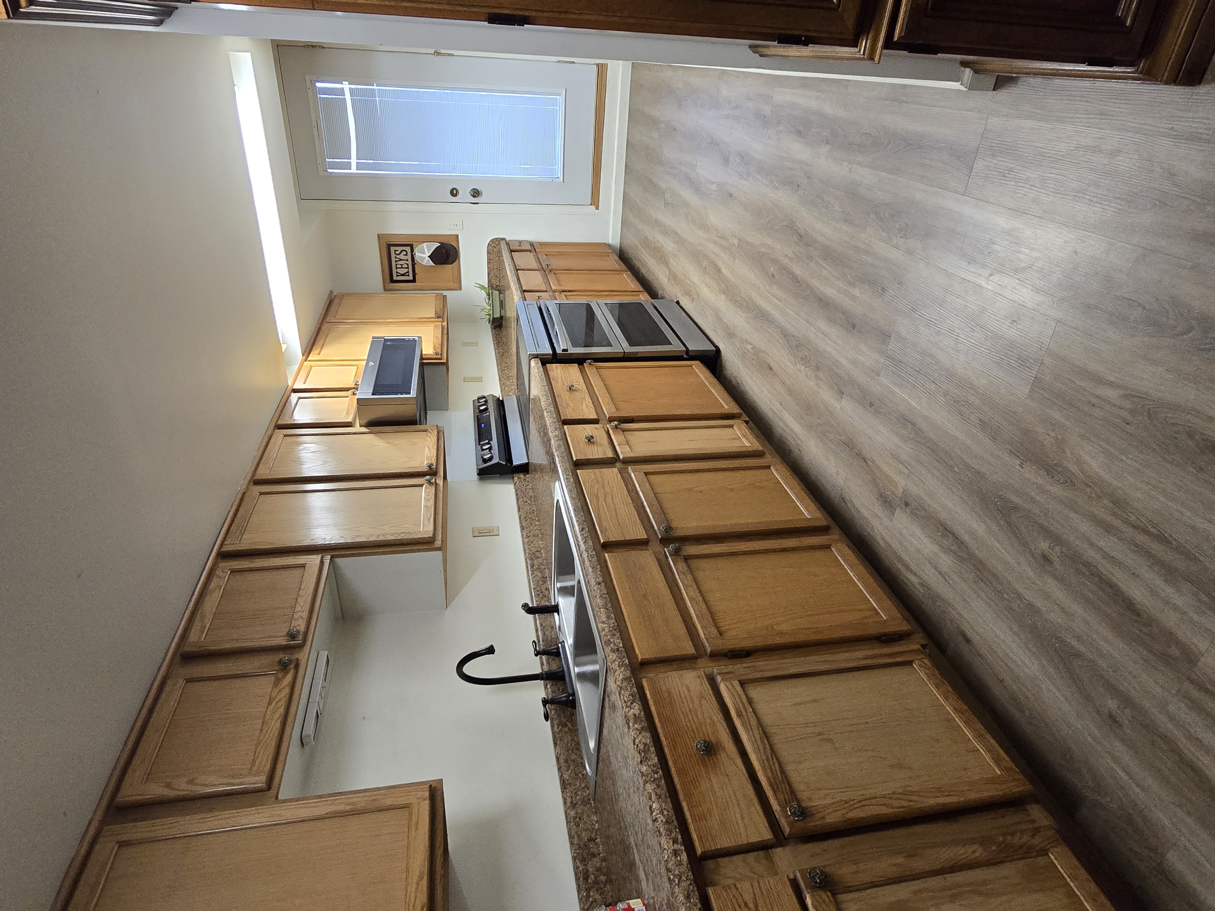 412 & 414 S Locust St, 412 South Locust Street, Delavan, IL 61734