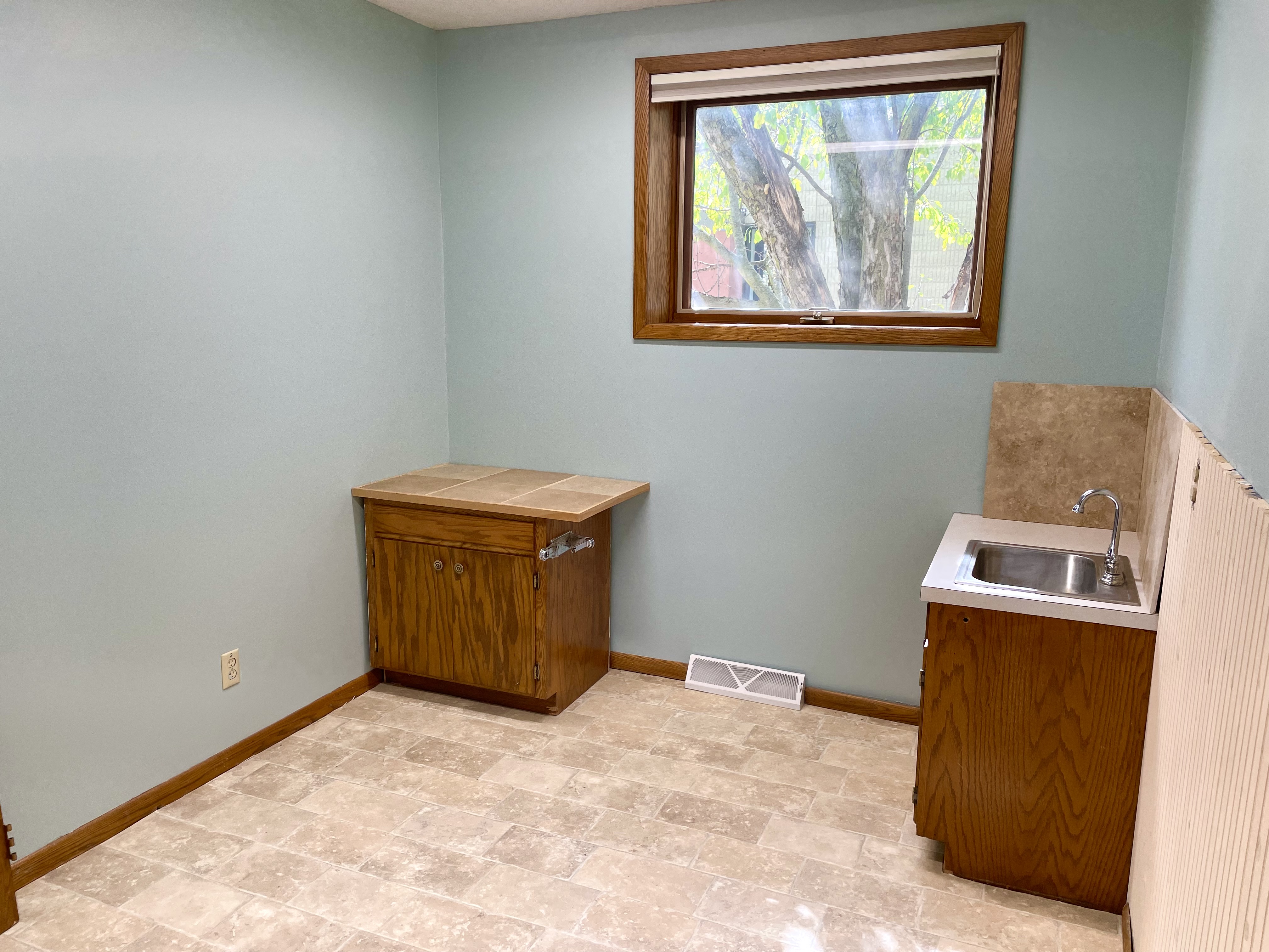 125 2nd Street North, Delano, MN 55328