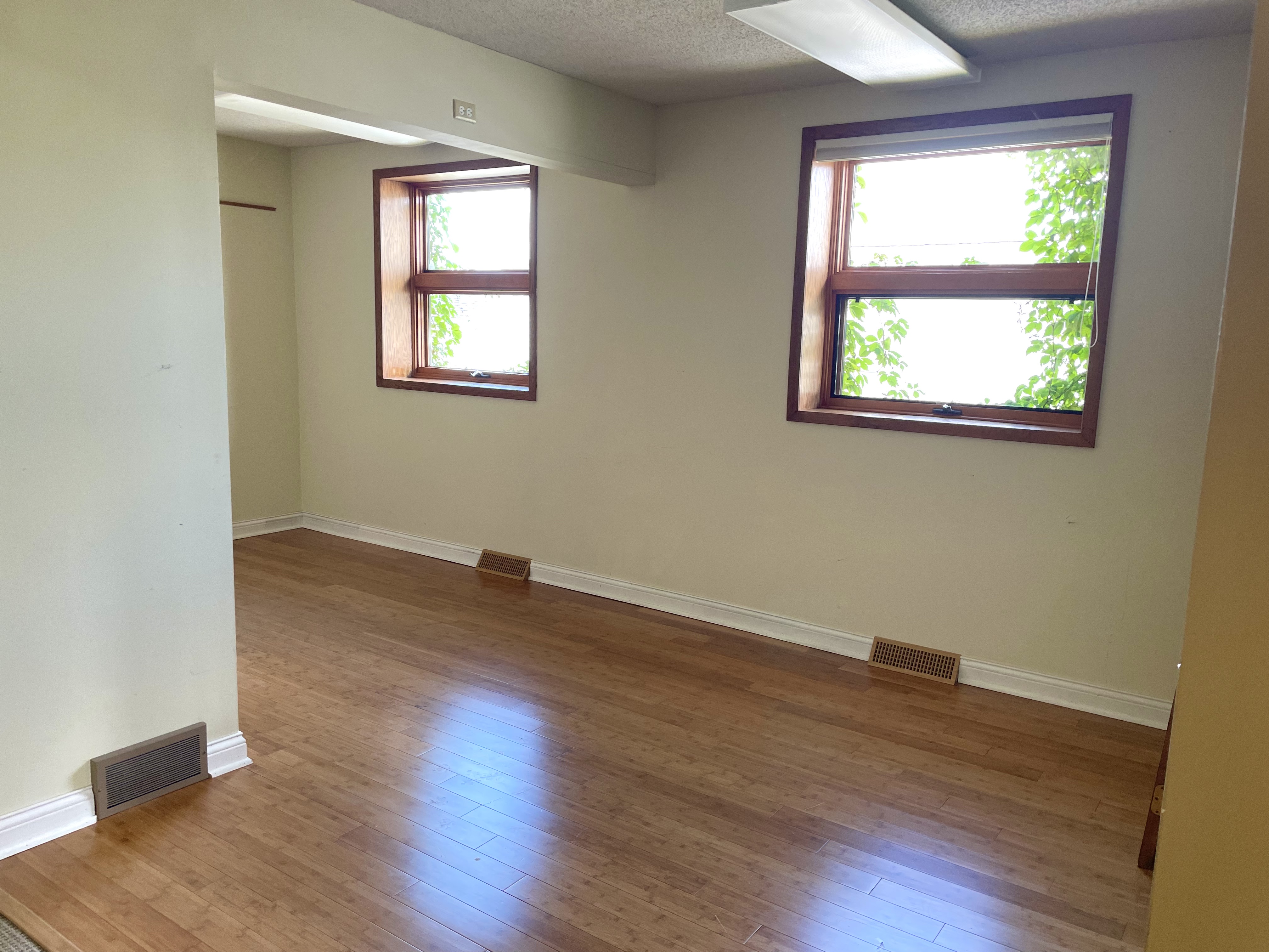 125 2nd Street North, Delano, MN 55328