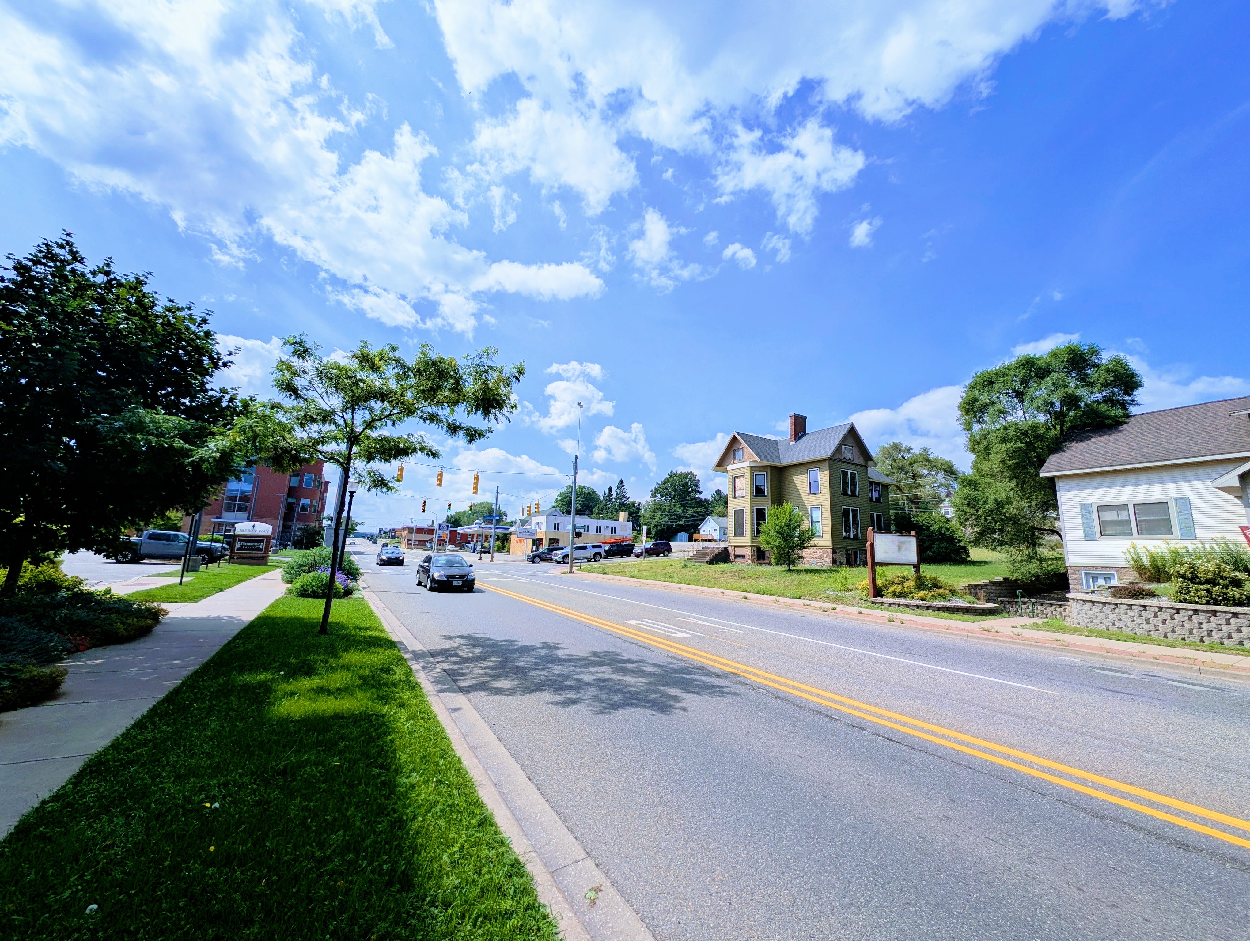 866 West Washington Street, Marquette, MI 49855