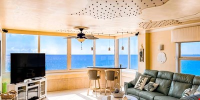 Ocean Manor Beach Resort