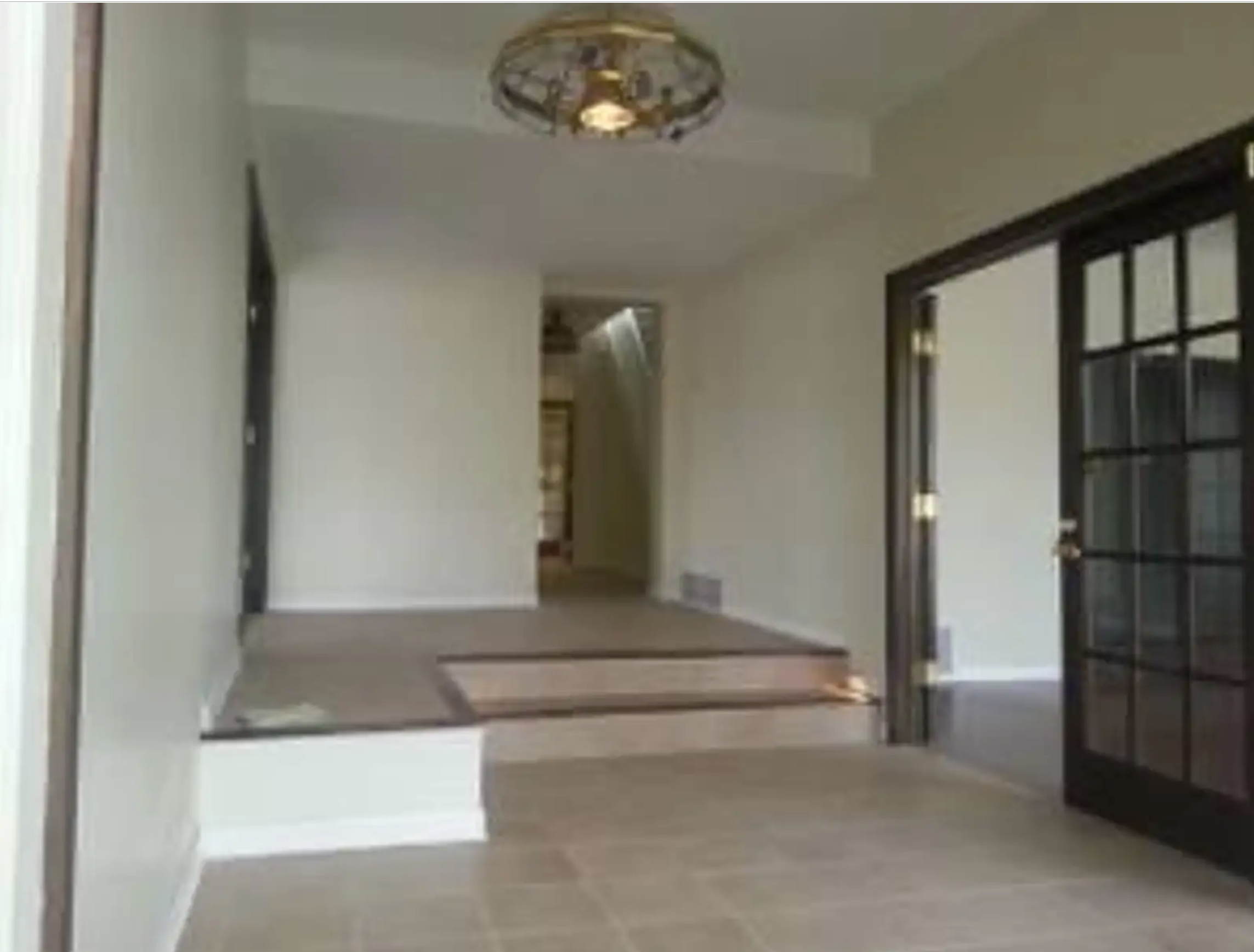 1824 East Michigan Avenue, Lansing, MI 48912