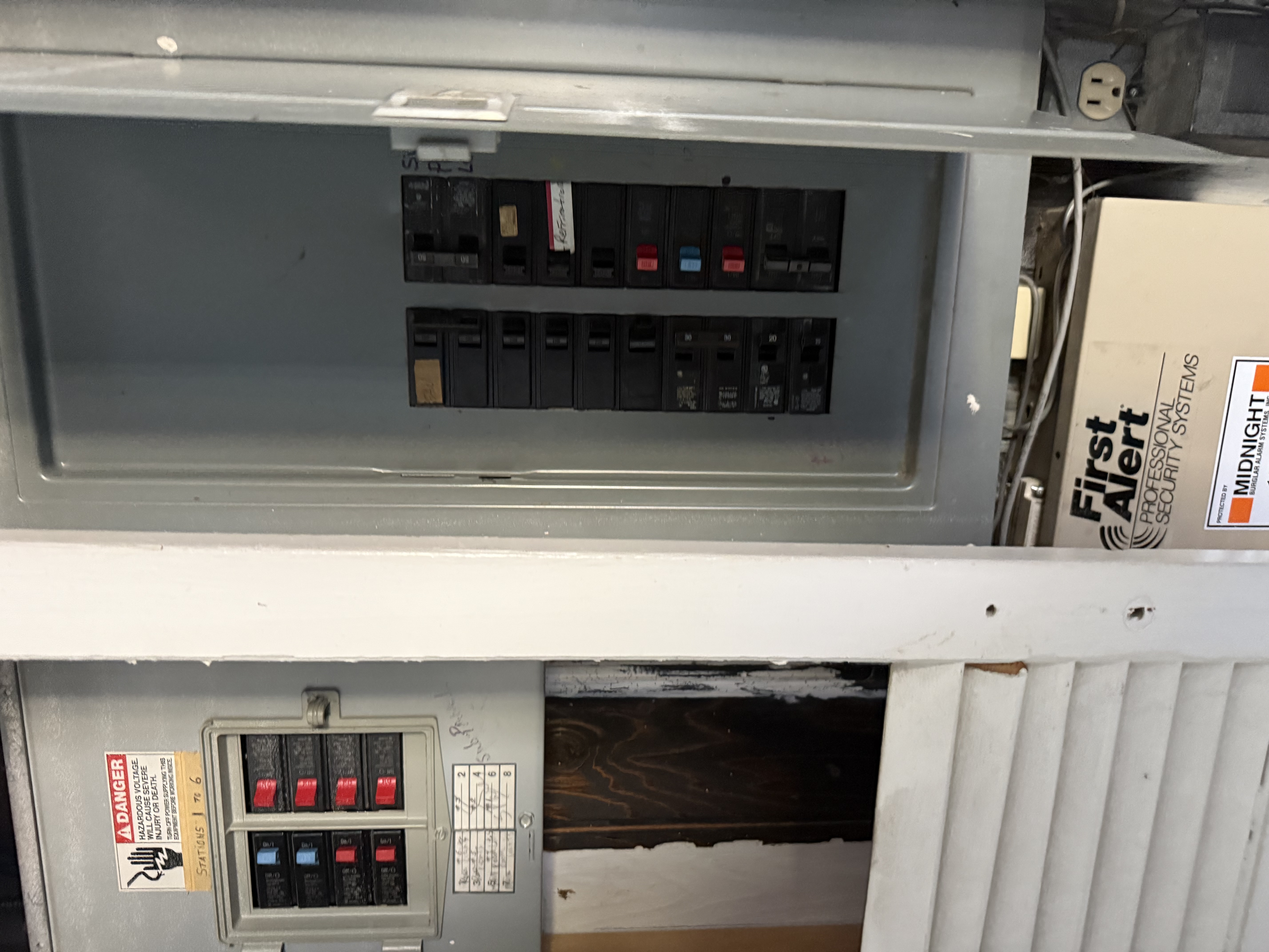 Former Church in North Lansing for Sale, 2710 North Grand River Avenue, Lansing, MI 48906