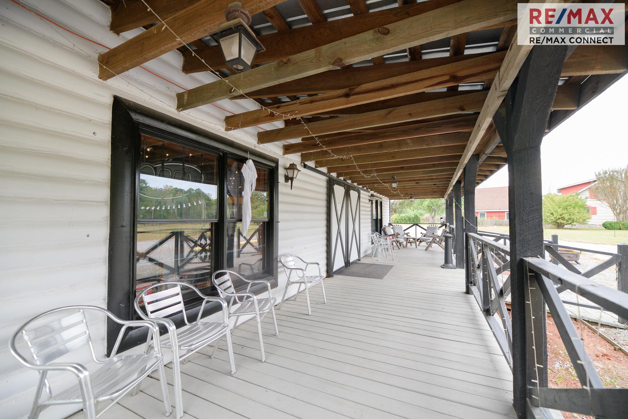 17466 Benns Church, 17466 Benns Church Boulevard, Smithfield, VA 23430