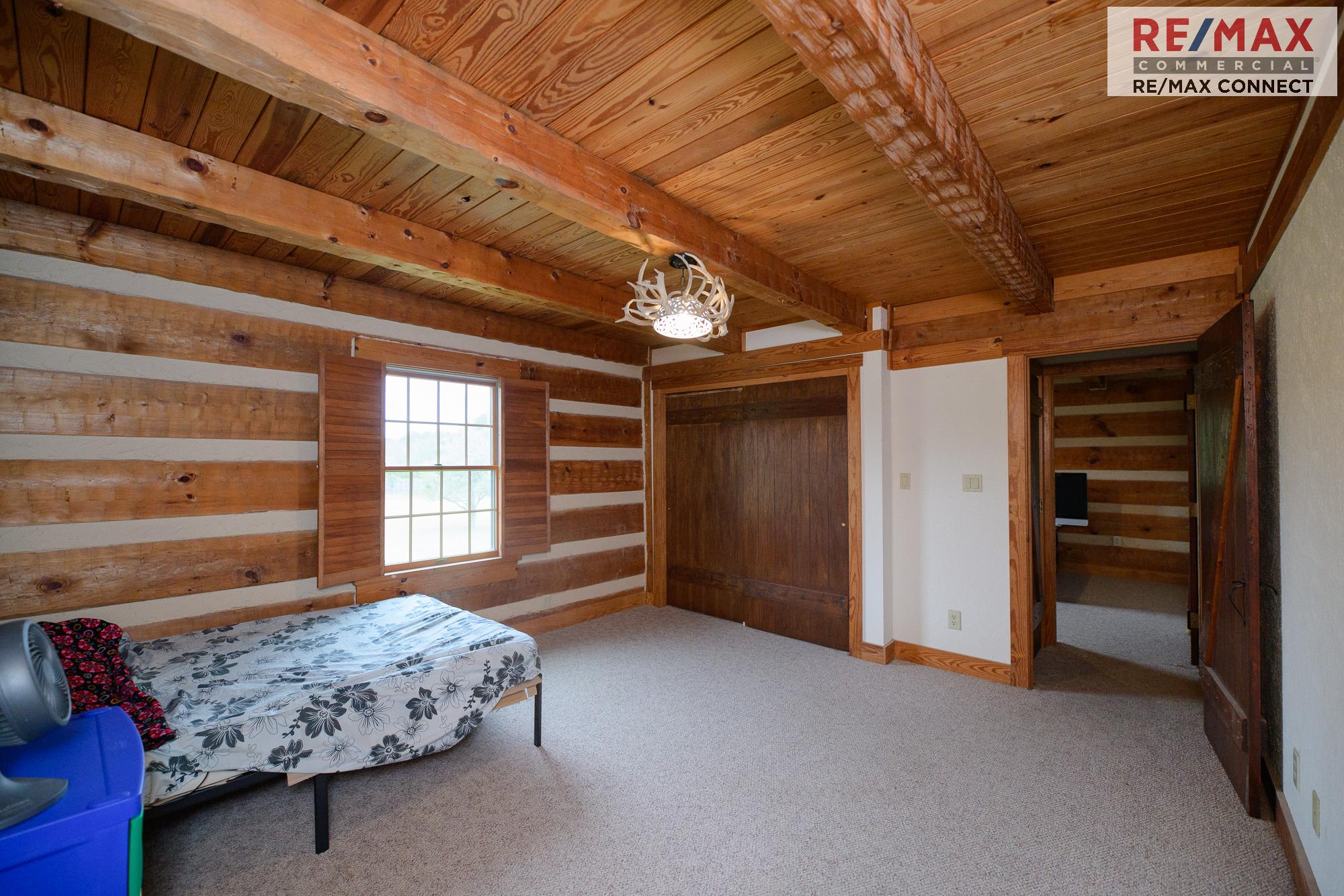 17466 Benns Church, 17466 Benns Church Boulevard, Smithfield, VA 23430