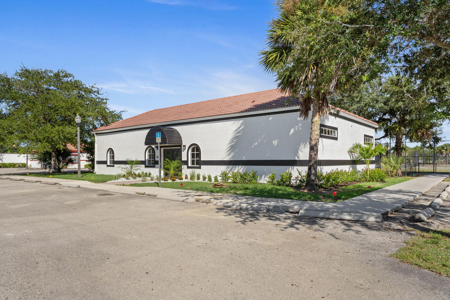 1120 Village Lakes Boulevard, Lehigh Acres, FL 33972