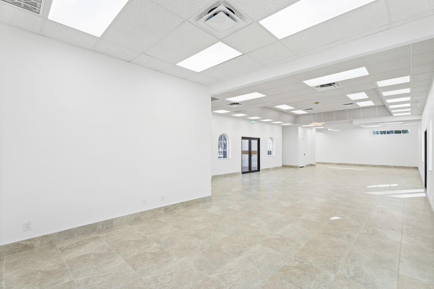 1120 Village Lakes Boulevard, Lehigh Acres, FL 33972