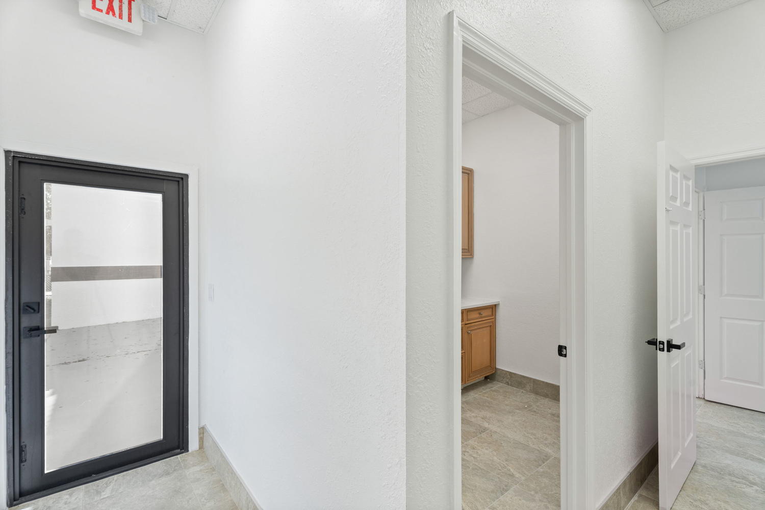 1120 Village Lakes Boulevard, Lehigh Acres, FL 33972