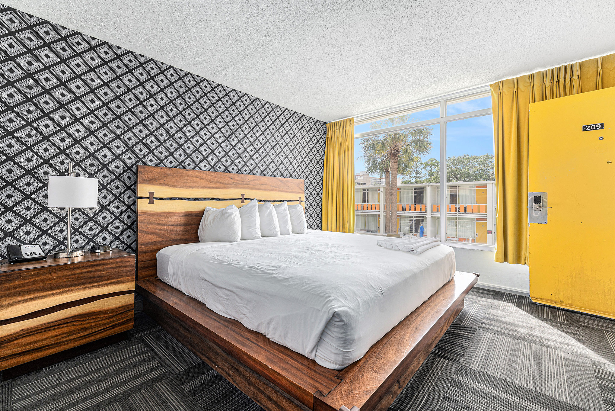 7501 North Ocean Boulevard, Myrtle Beach, SC 29572