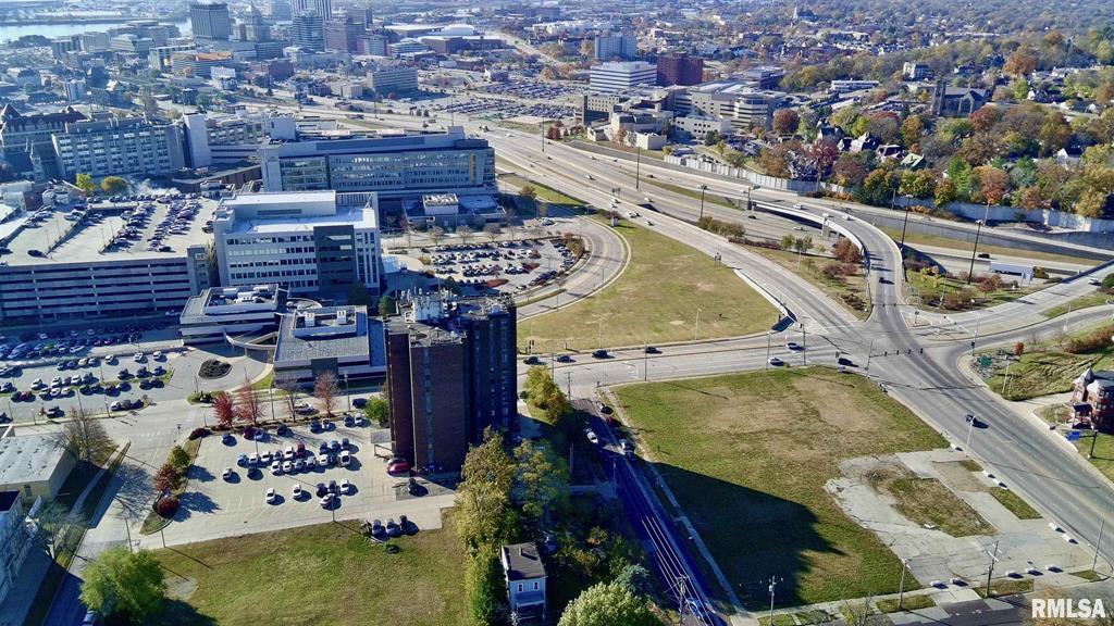 1506 N Knoxville Ave, 1506 Knoxville Avenue, Peoria, IL 61603