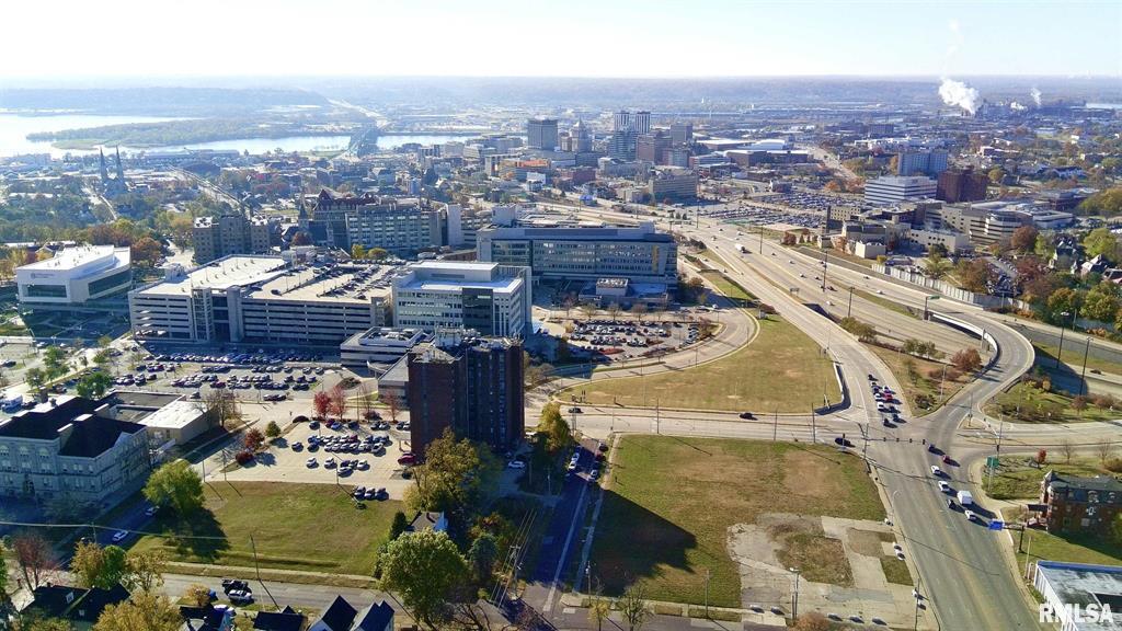 1506 N Knoxville Ave, 1506 Knoxville Avenue, Peoria, IL 61603