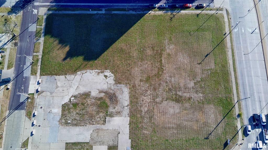 1506 N Knoxville Ave, 1506 Knoxville Avenue, Peoria, IL 61603