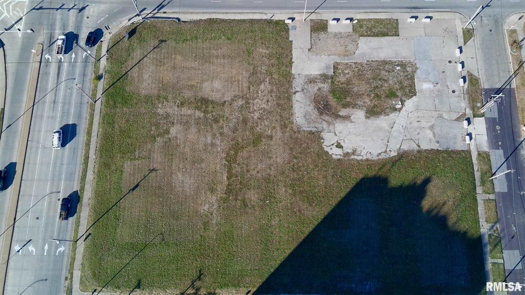 1506 N Knoxville Ave, 1506 Knoxville Avenue, Peoria, IL 61603