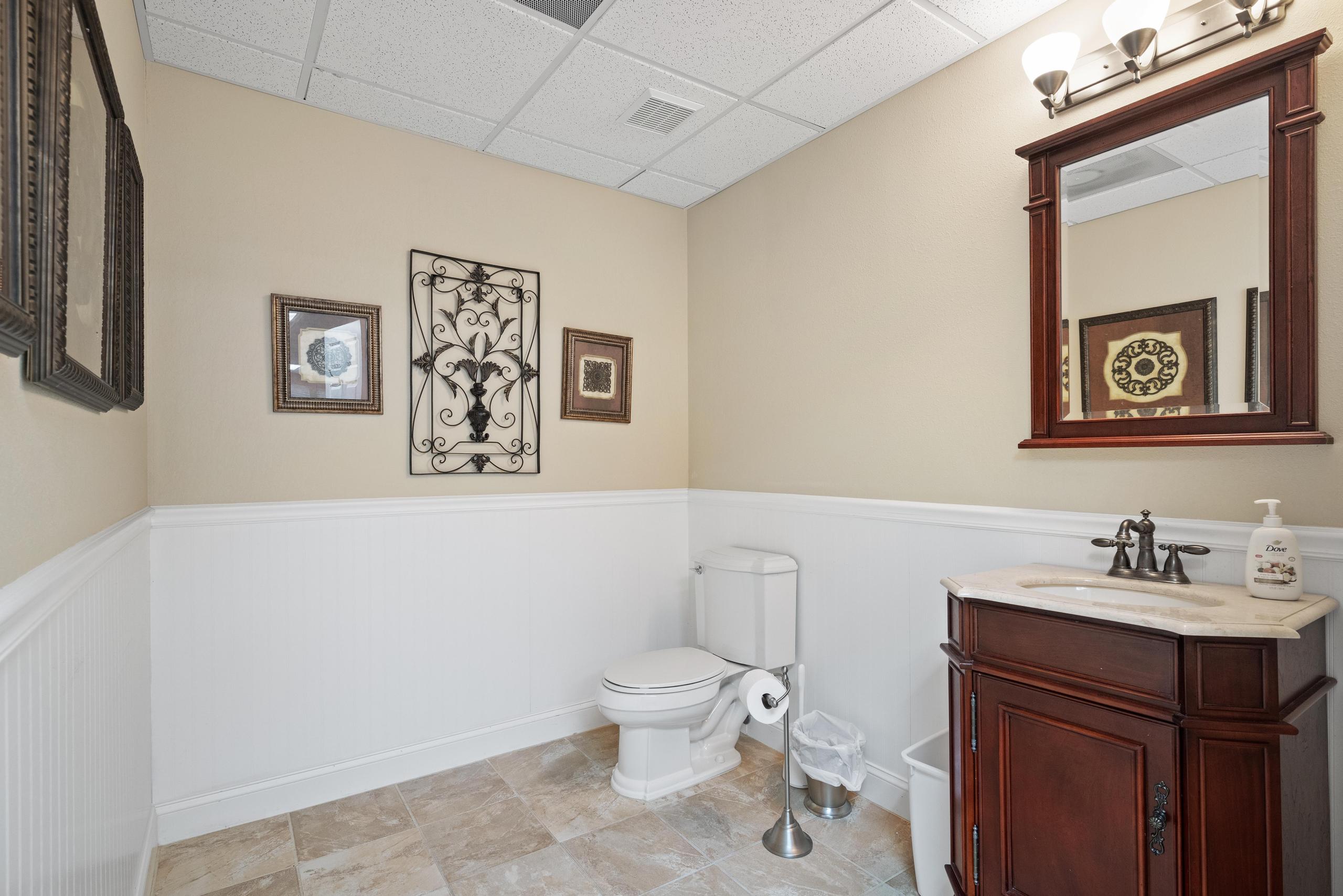 701 Enterprise Road East, Safety Harbor, FL 34695