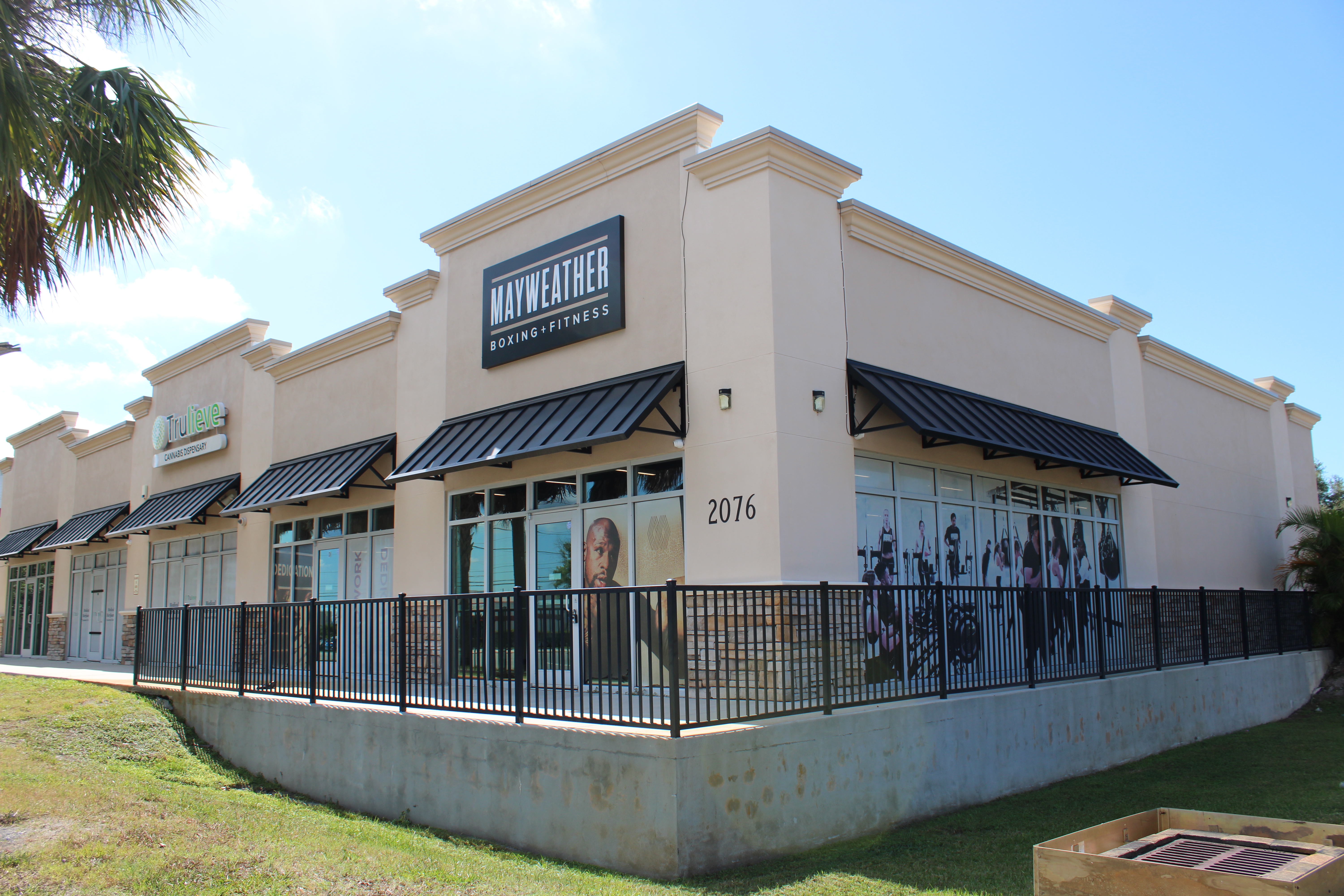 2076 Seminole Boulevard, Largo, FL 33778