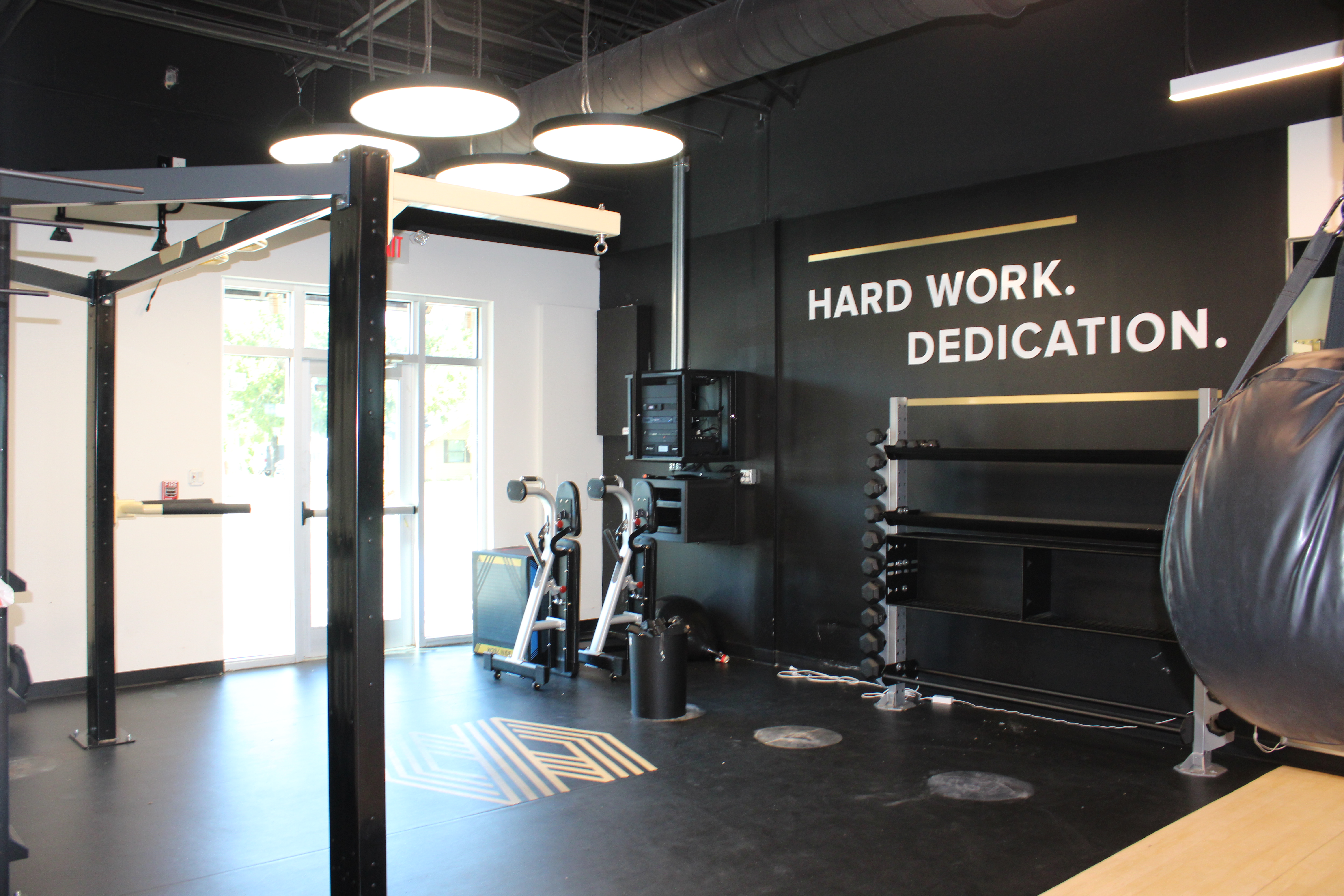 2076 Seminole Boulevard, Largo, FL 33778