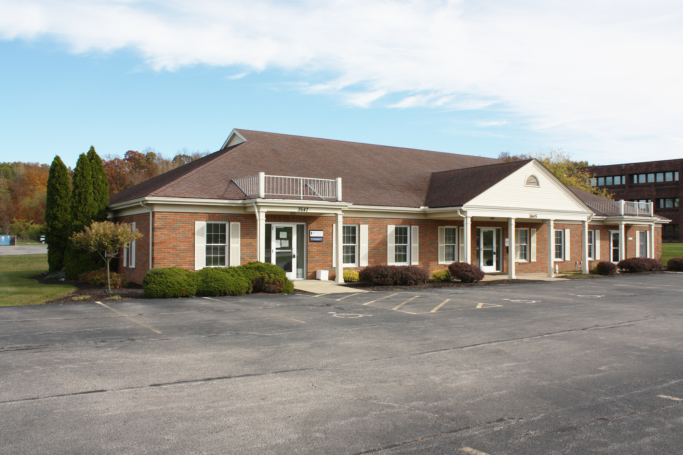 Highly visible office space on Medina Road