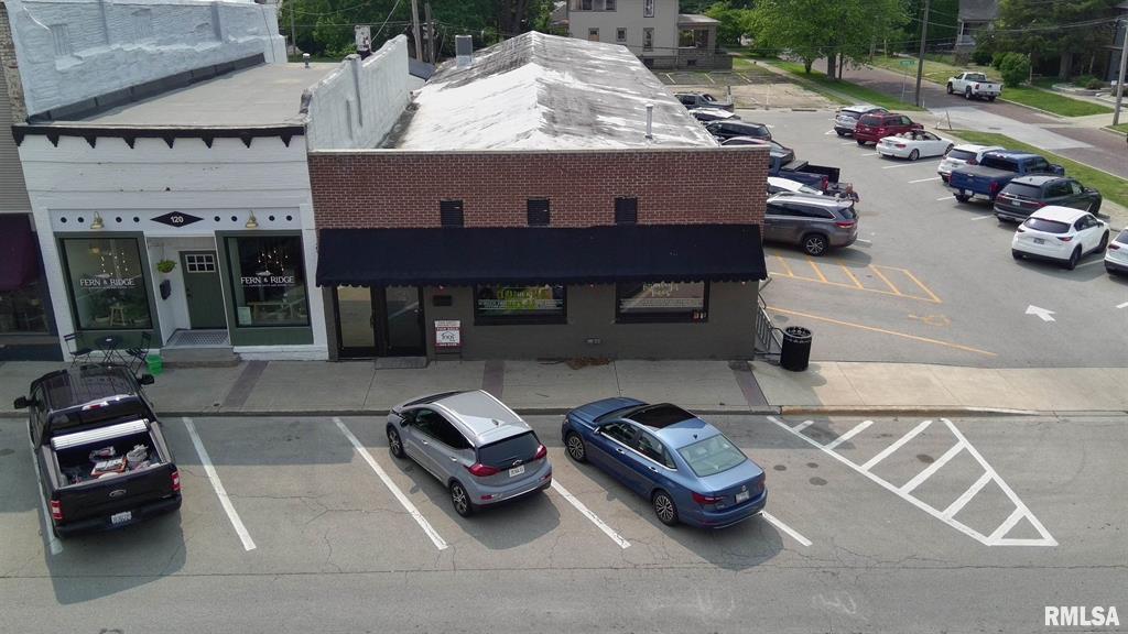 122 N Main St, 122 North Main Street, Washington, IL 61571