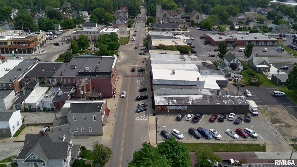 122 N Main St, 122 North Main Street, Washington, IL 61571