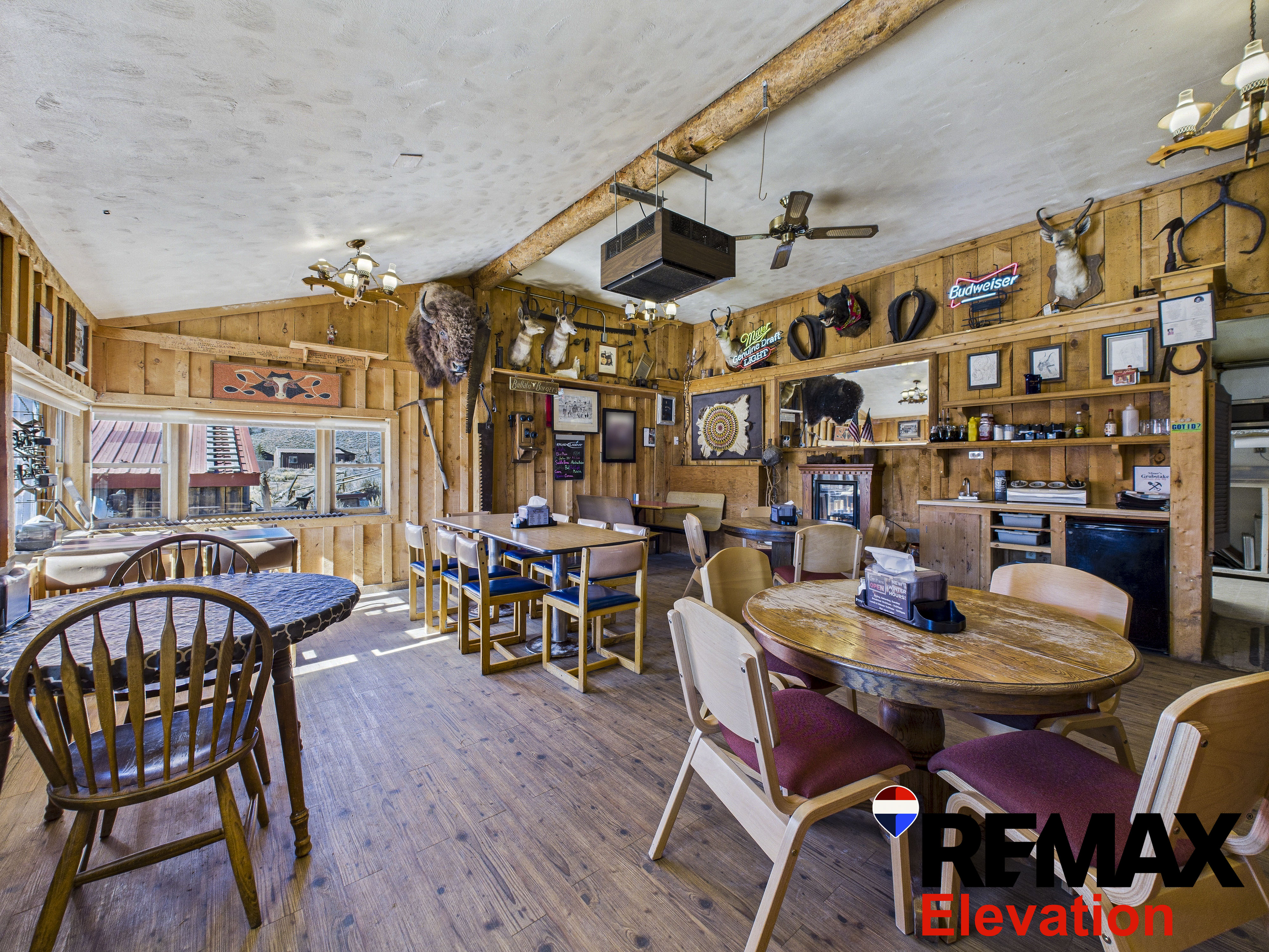 150 East Main Street, Atlantic City, WY 82520