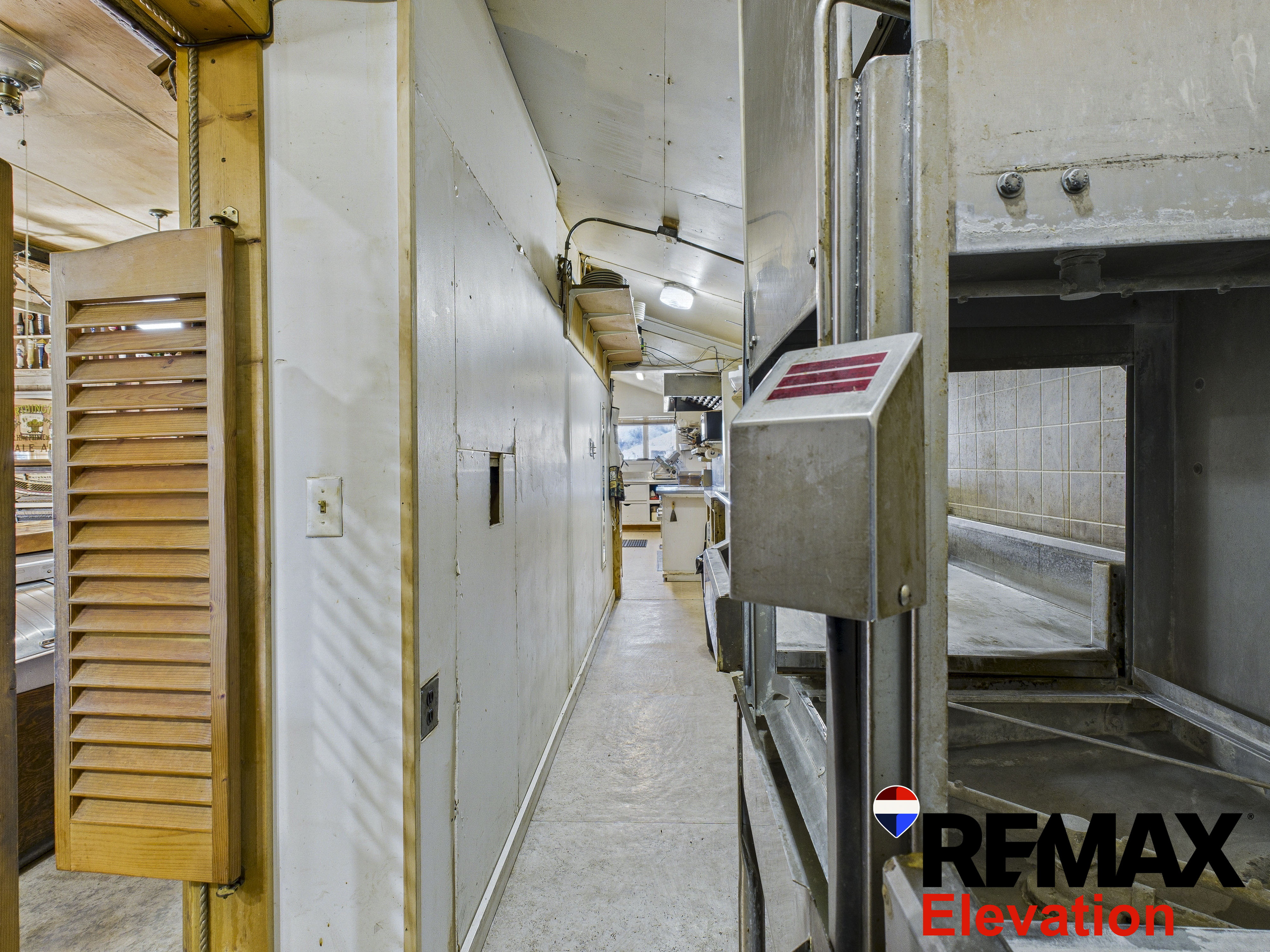 150 East Main Street, Atlantic City, WY 82520