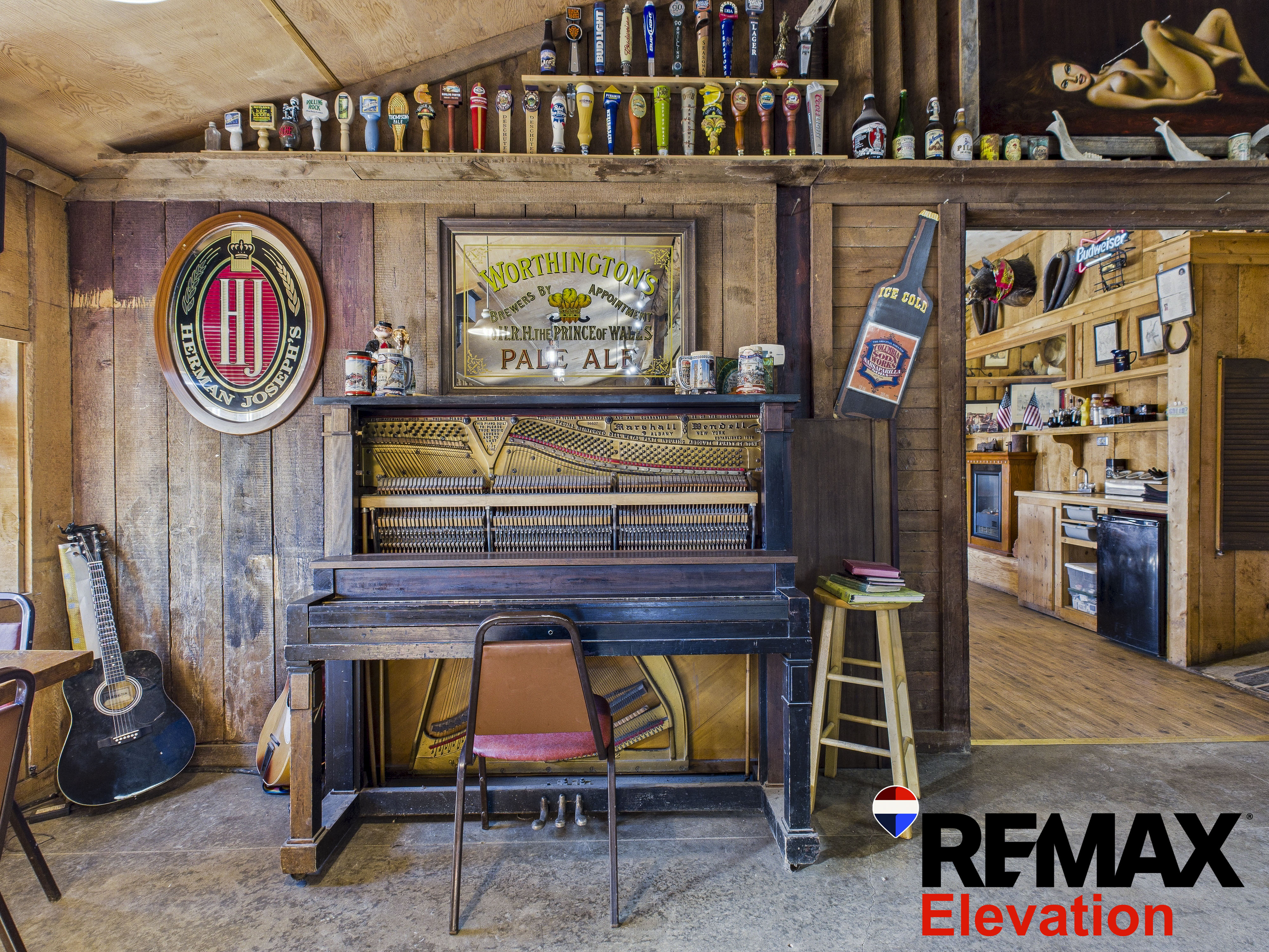 150 East Main Street, Atlantic City, WY 82520