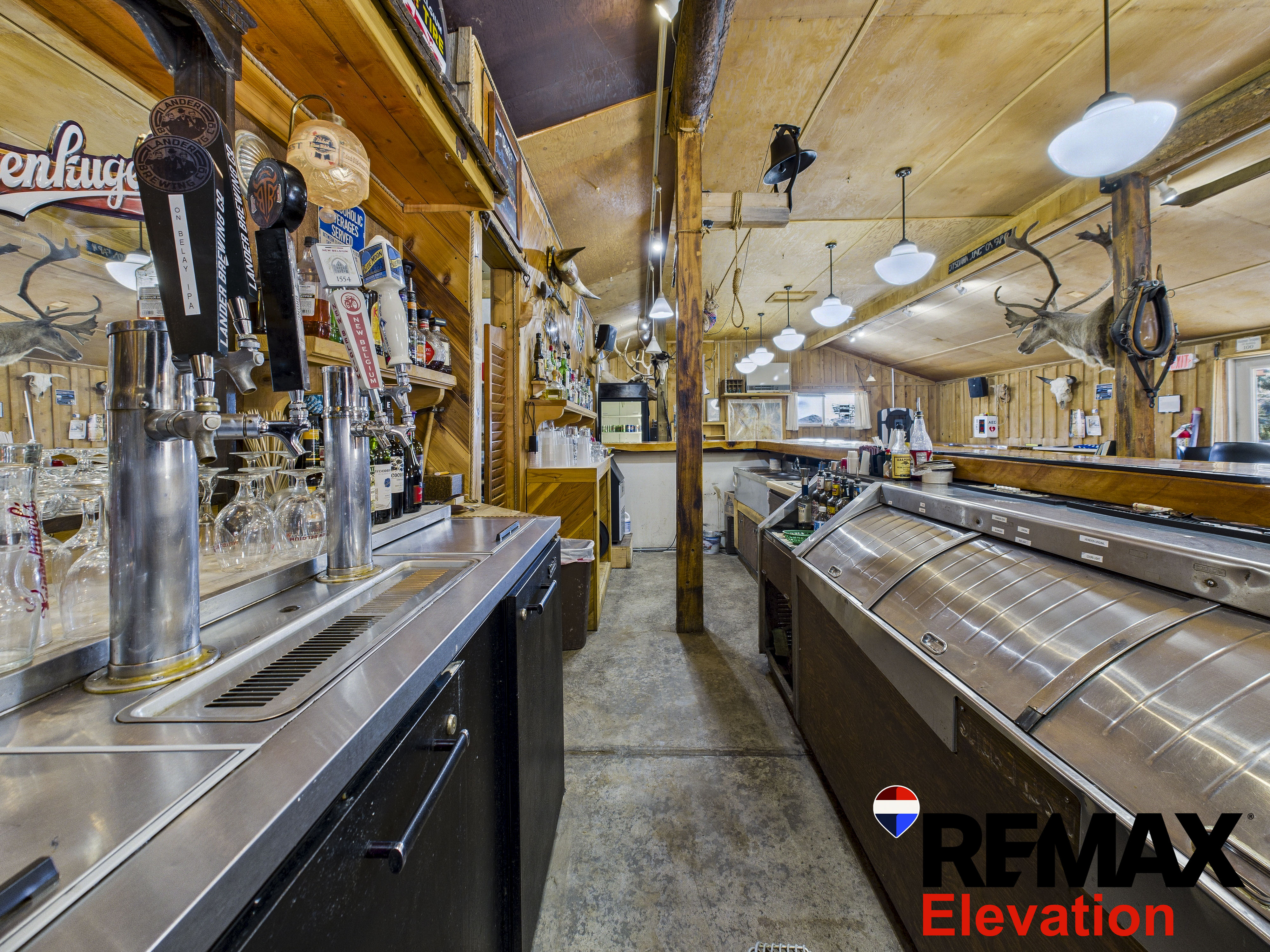 150 East Main Street, Atlantic City, WY 82520