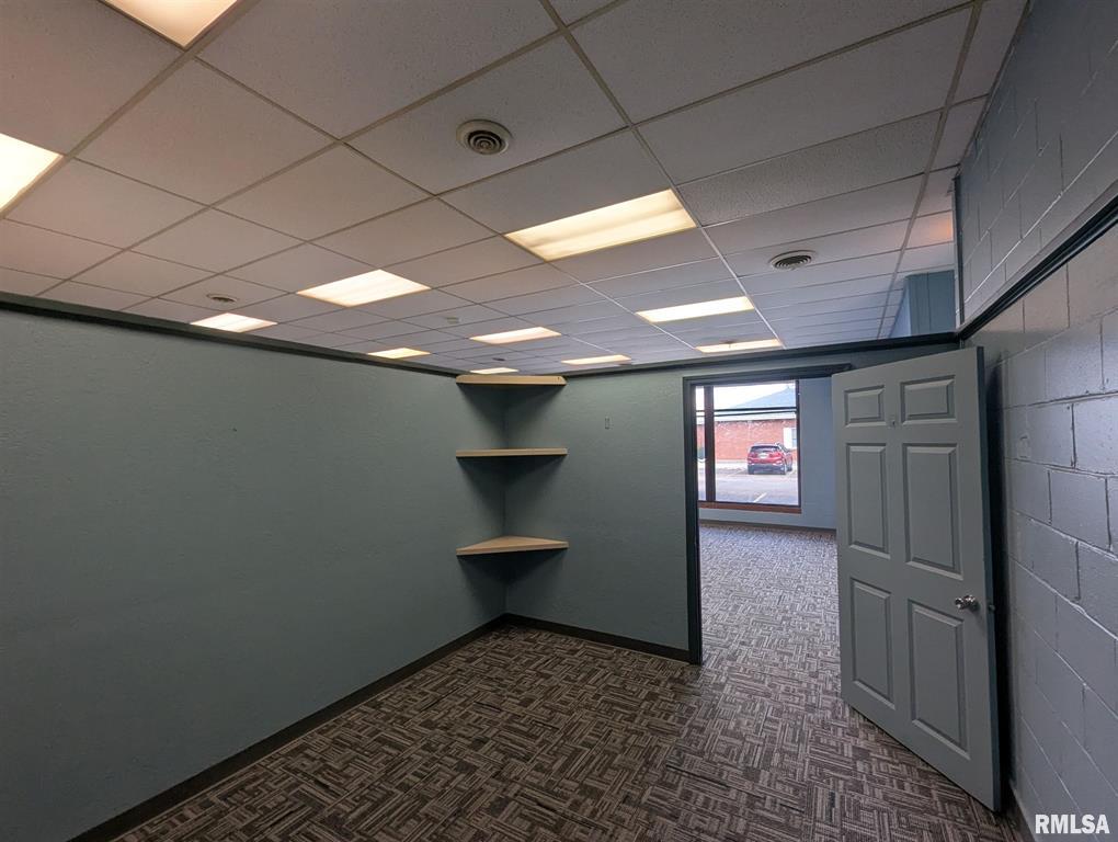 2910 Court Street, Pekin, IL 61554