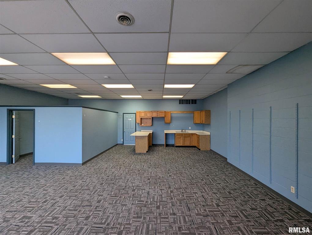 2910 Court Street, Pekin, IL 61554