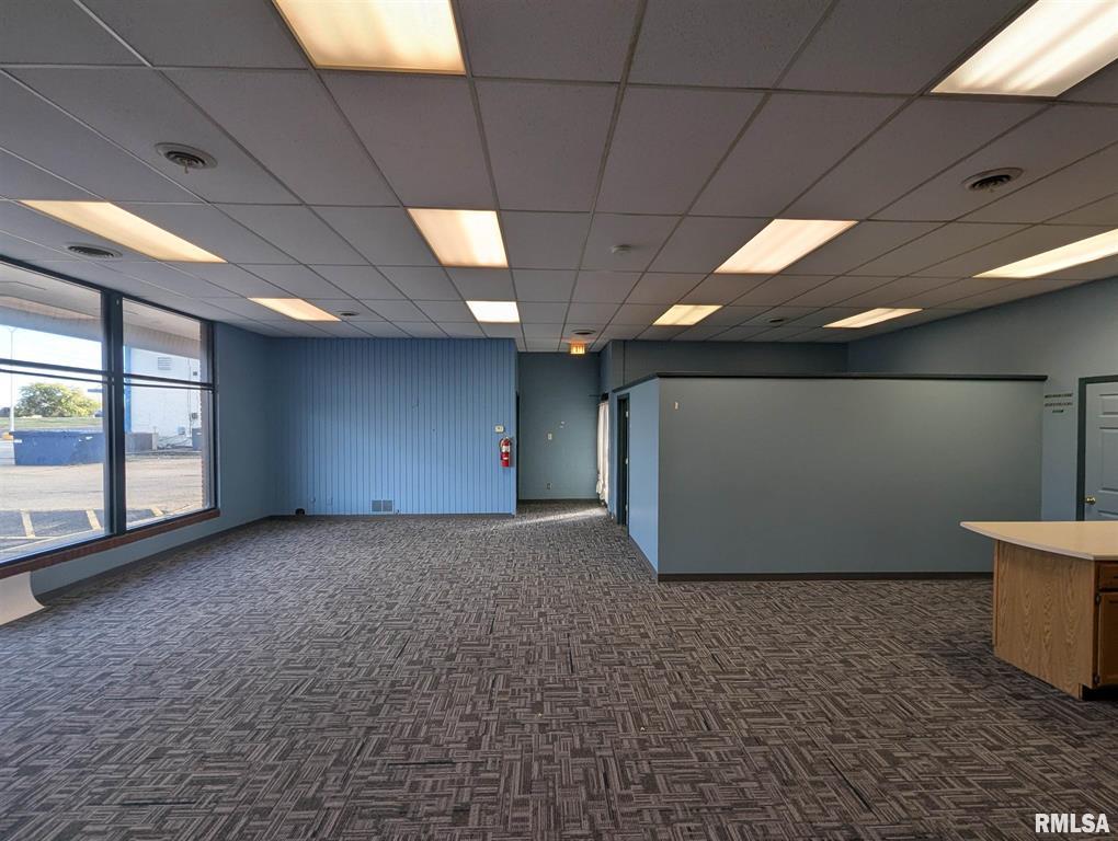 2910 Court Street, Pekin, IL 61554