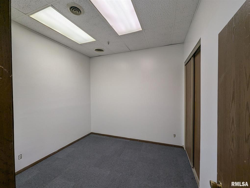 2910 Court Street, Pekin, IL 61554