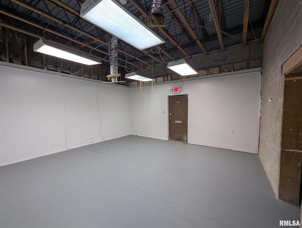 2910 Court Street, Pekin, IL 61554