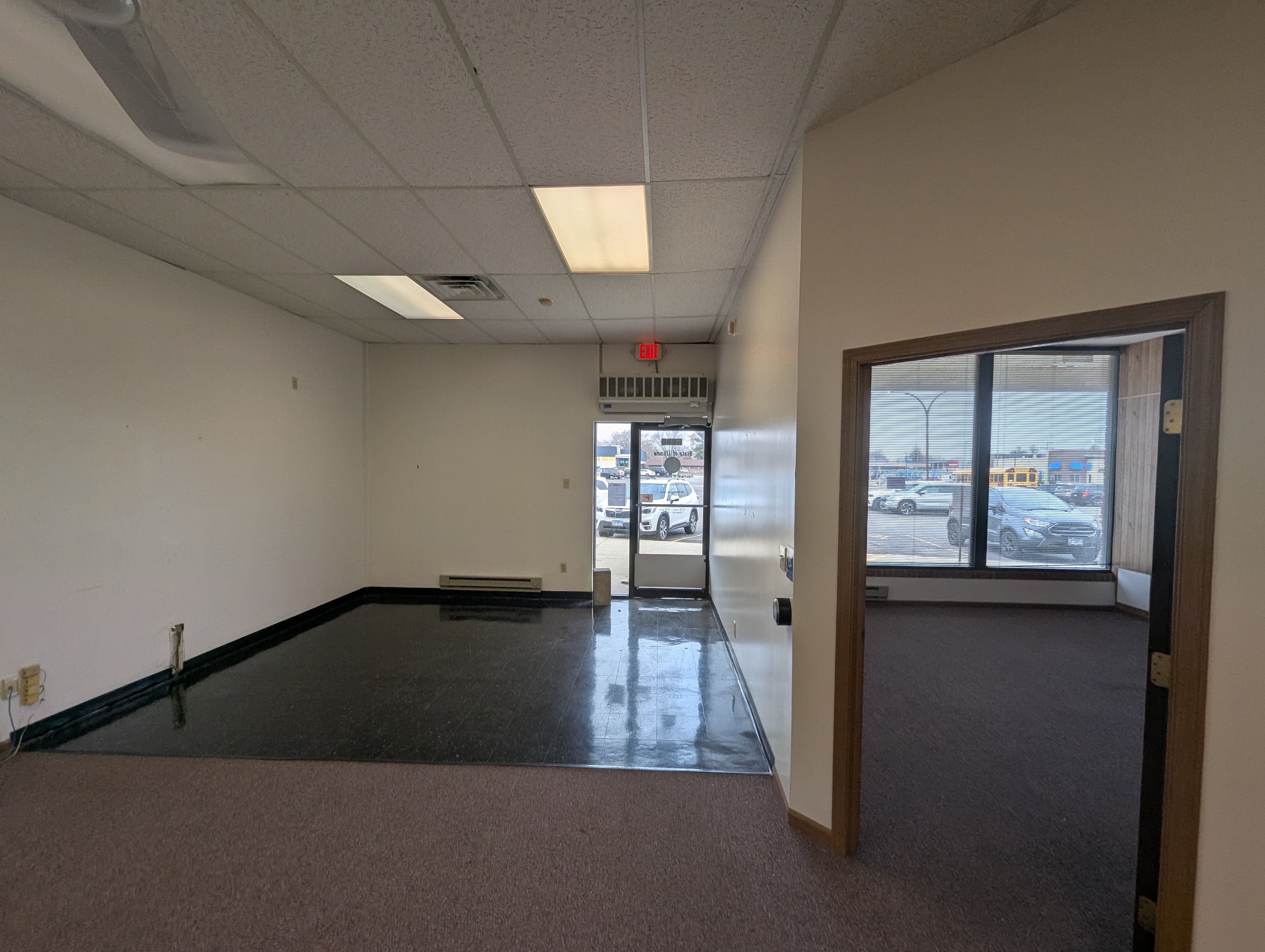 2910 Court Street, Pekin, IL 61554