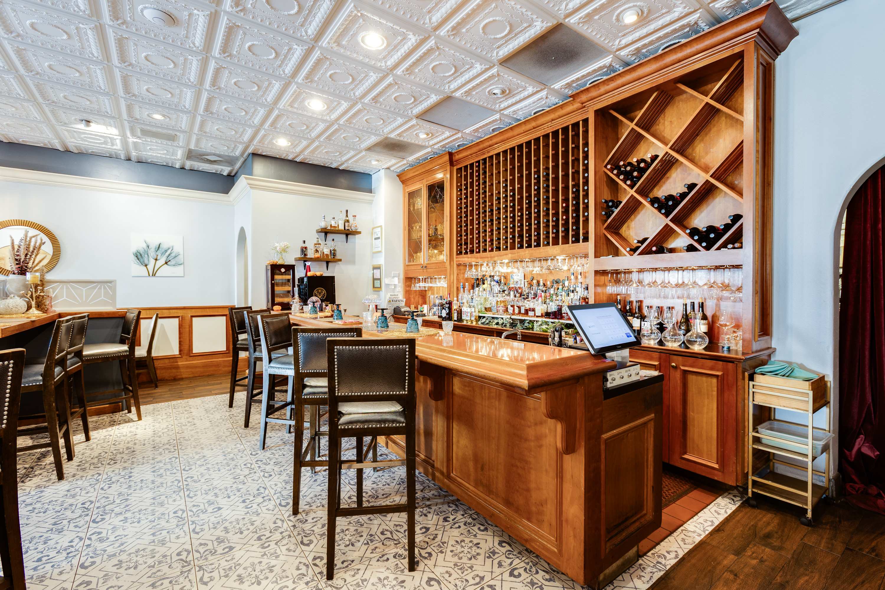 113 West Grand Avenue, Escondido, CA 92025