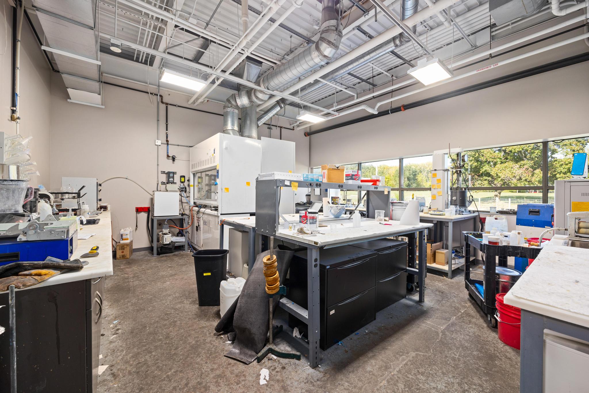 6533 North Galena Road, Peoria, IL 61614