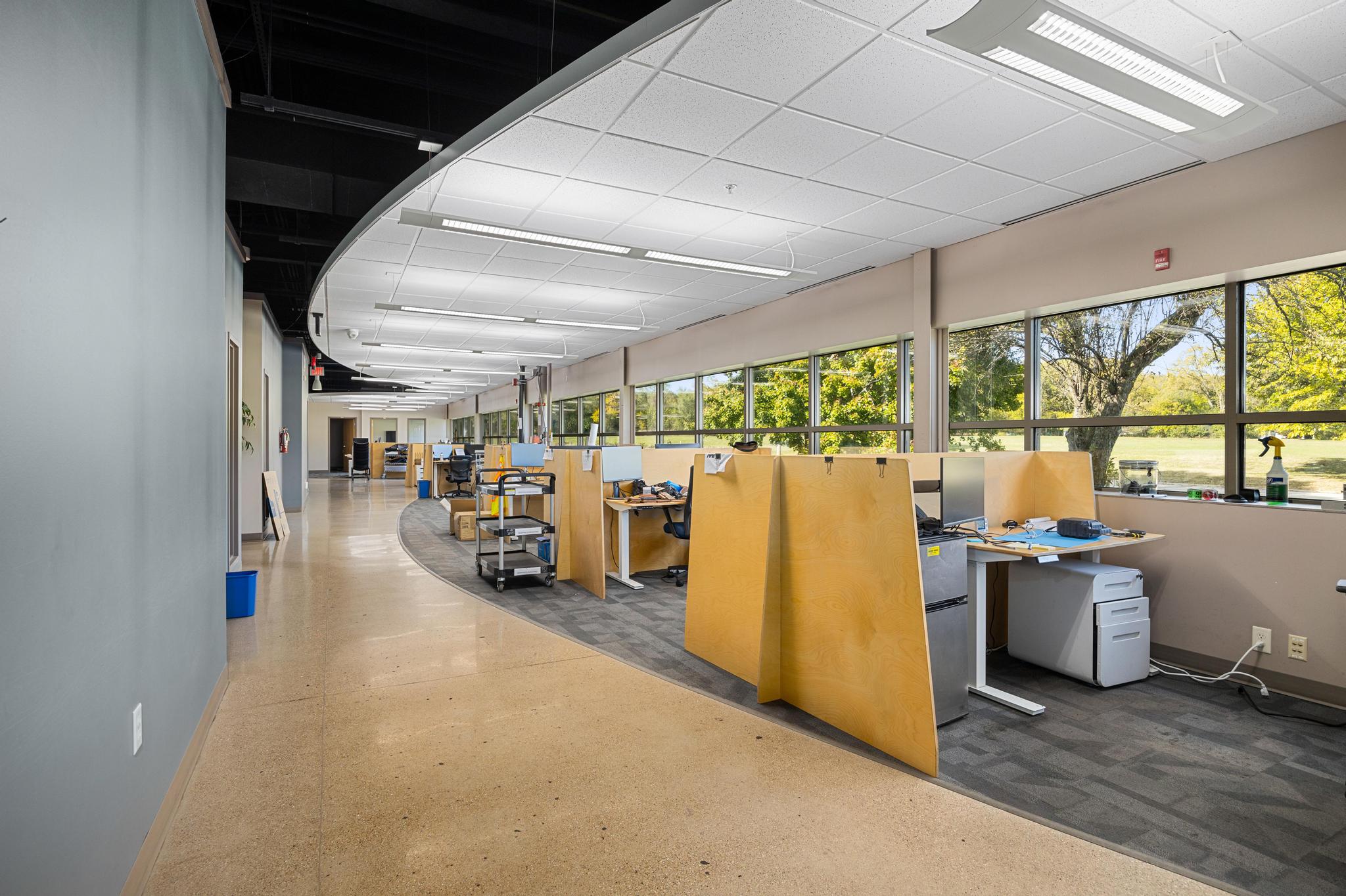 6533 North Galena Road, Peoria, IL 61614