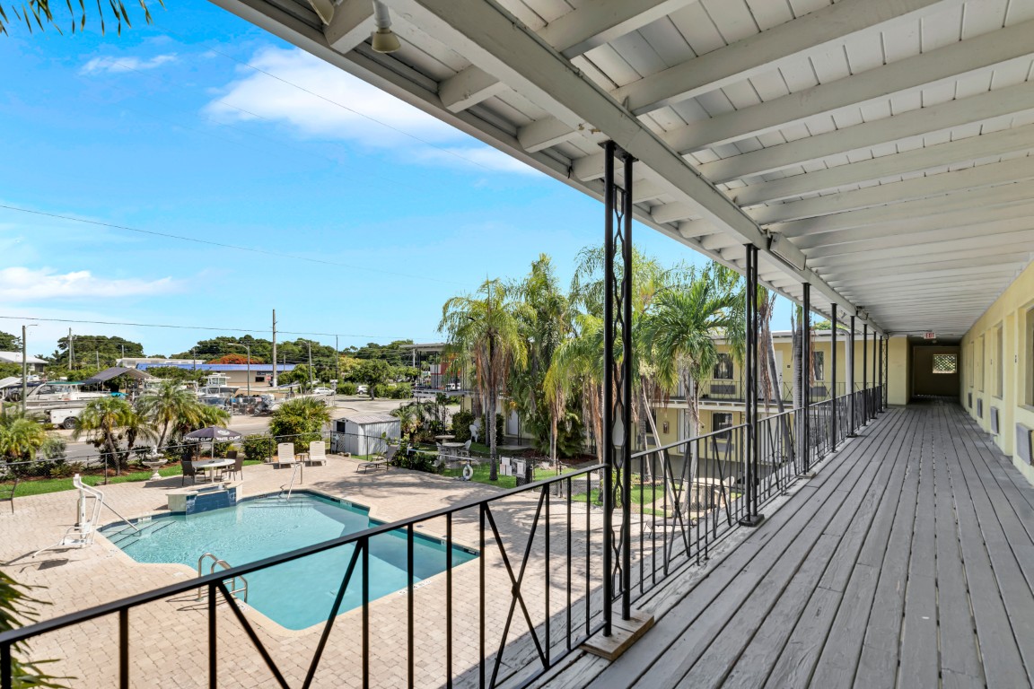 99202 Overseas Highway, Key Largo, FL 33037