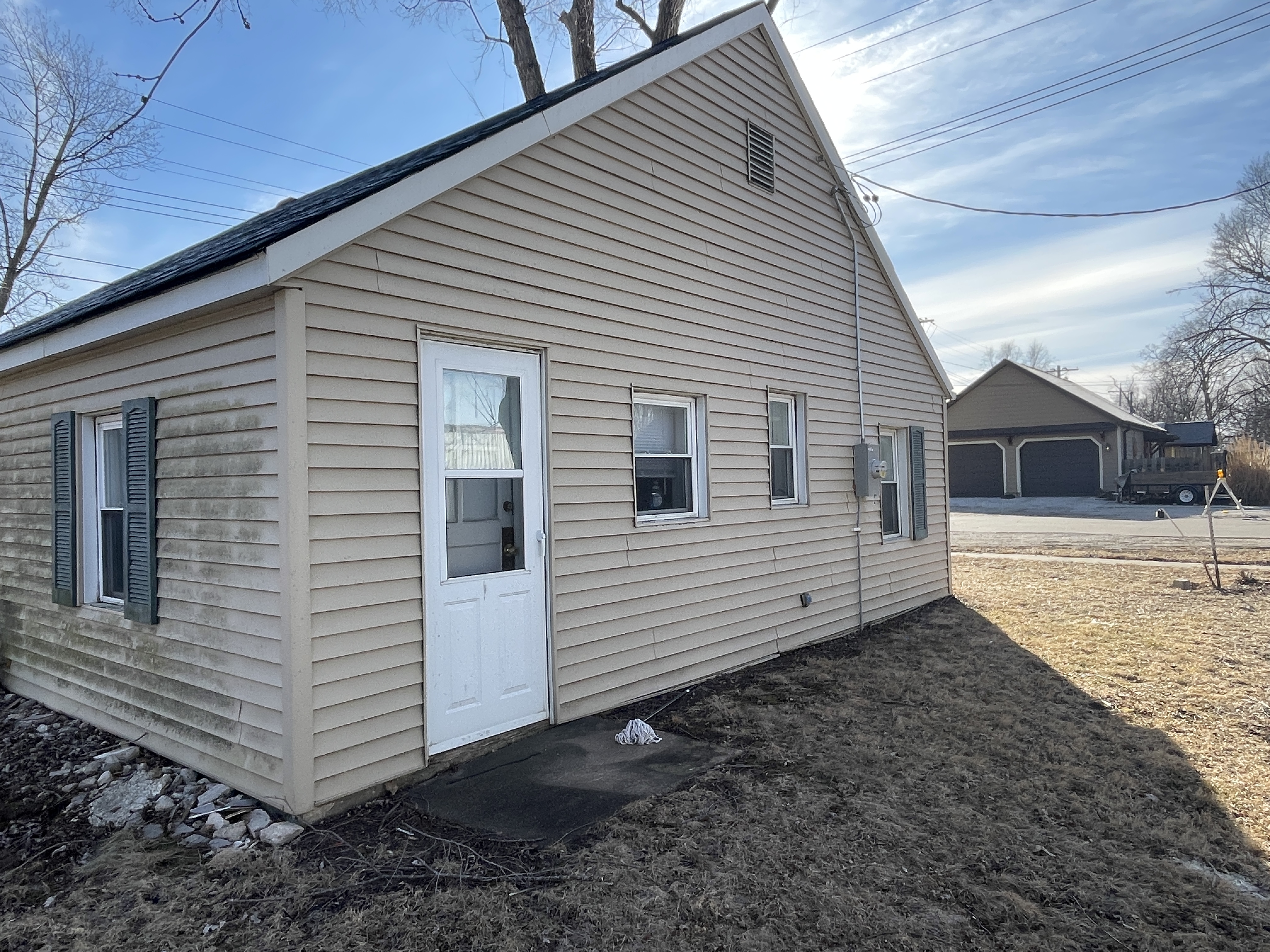 665 W WILMOT ST, CHILLICOTHE, IL 61523