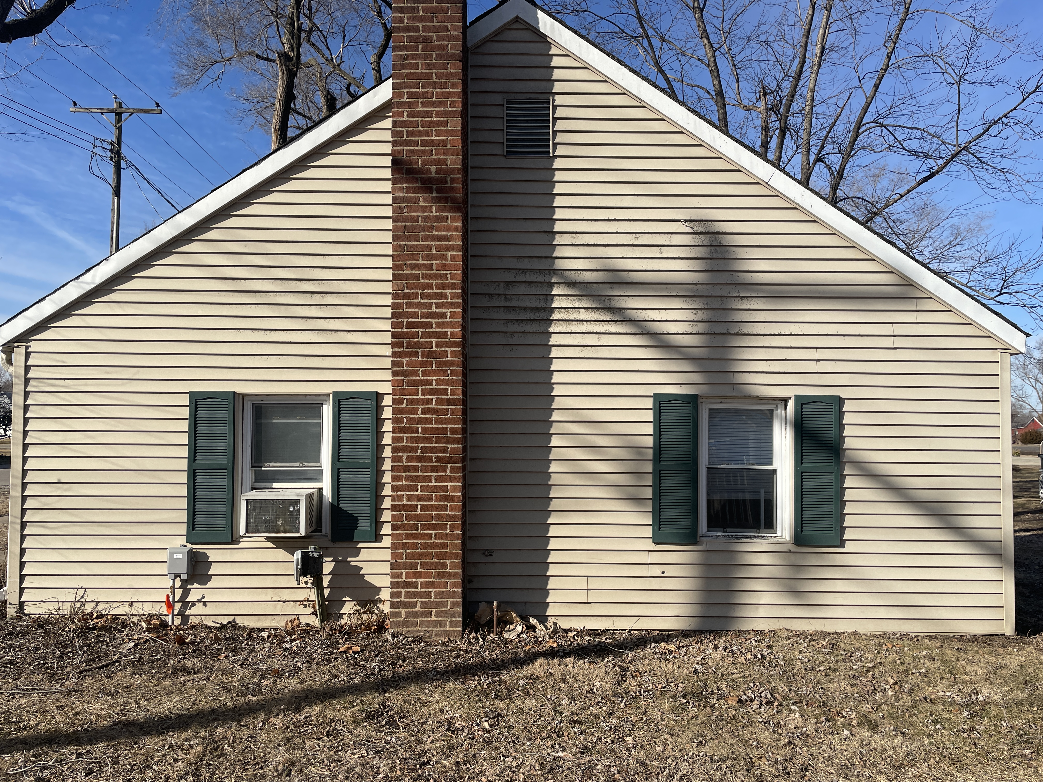 665 W WILMOT ST, CHILLICOTHE, IL 61523