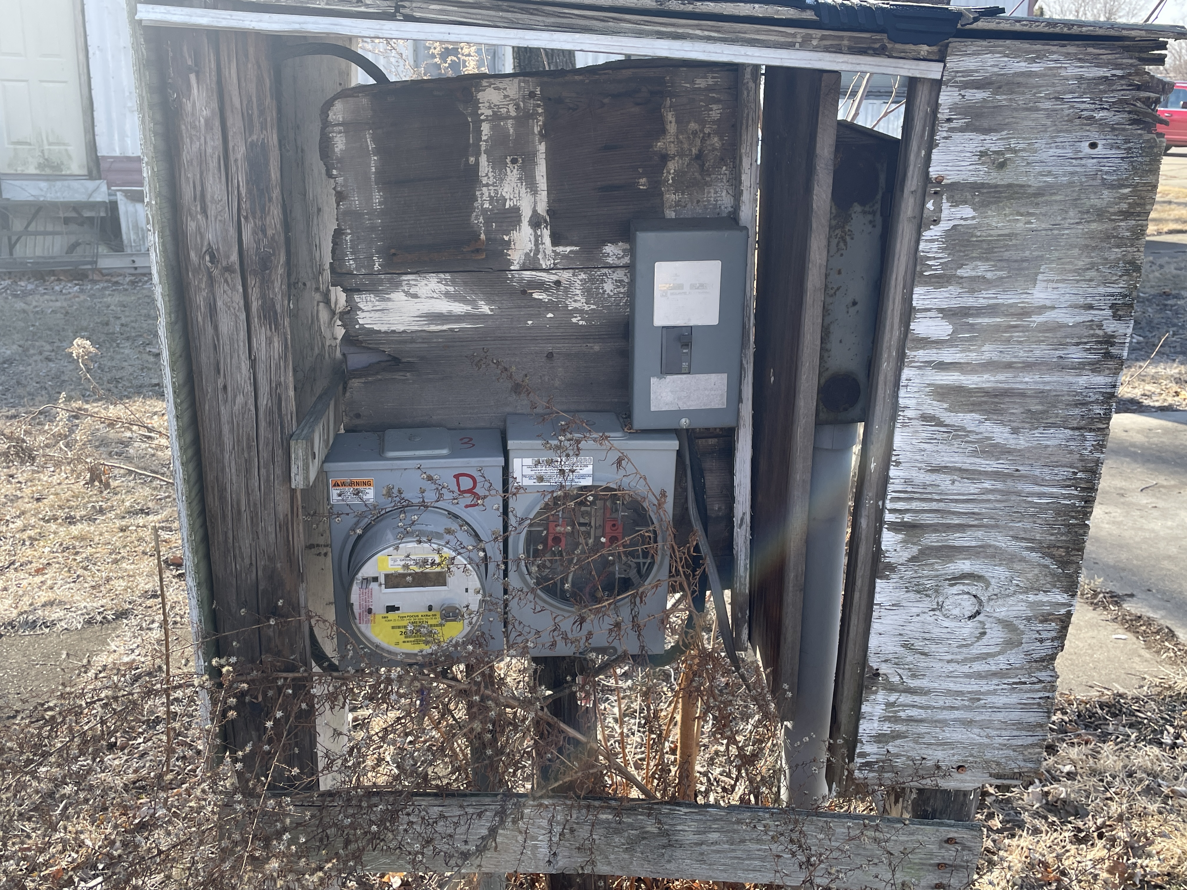 665 W WILMOT ST, CHILLICOTHE, IL 61523